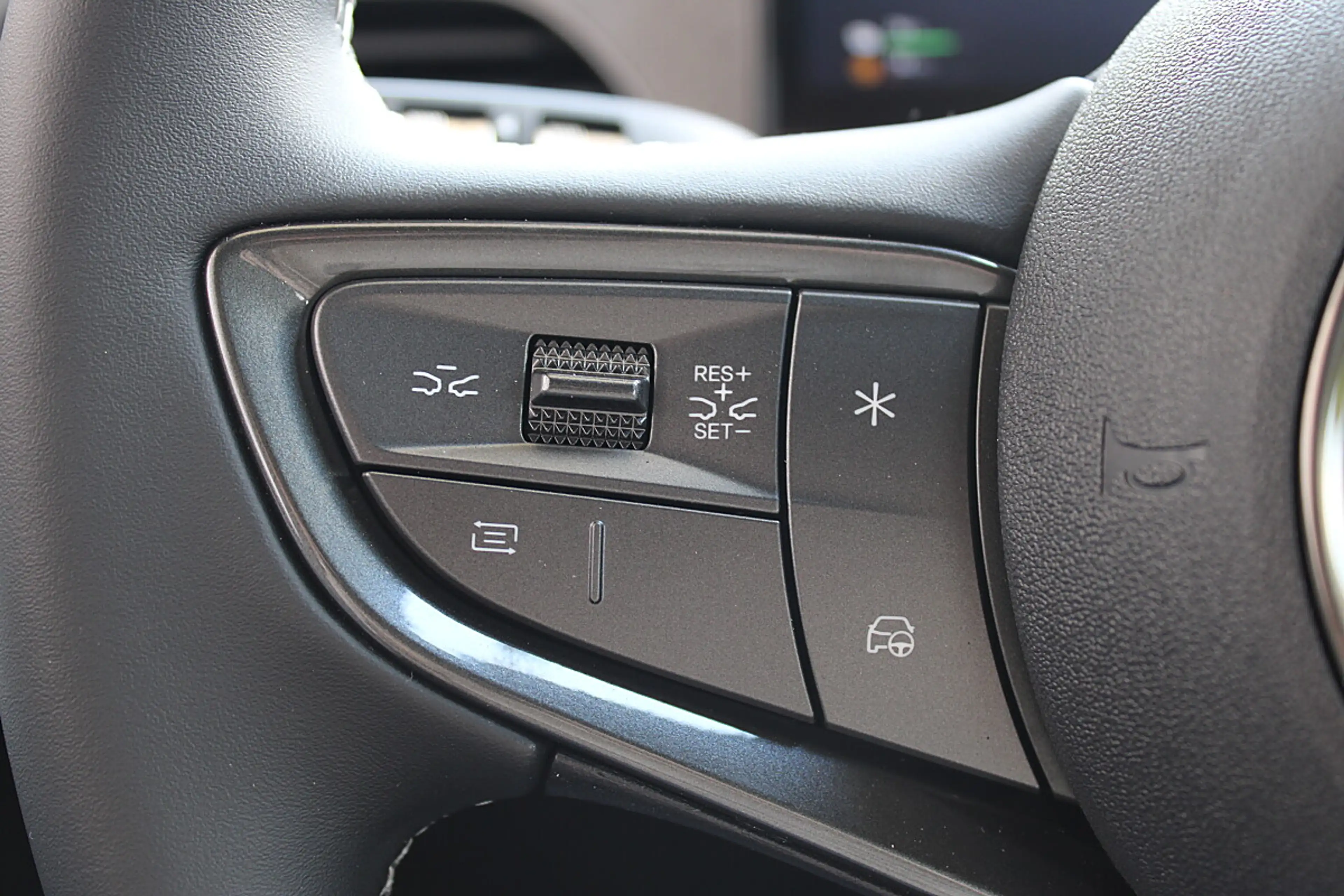 BYD Seal 6 DM-i Touring PHEV 10,08kWh Boost Österreich Paket — photo 15