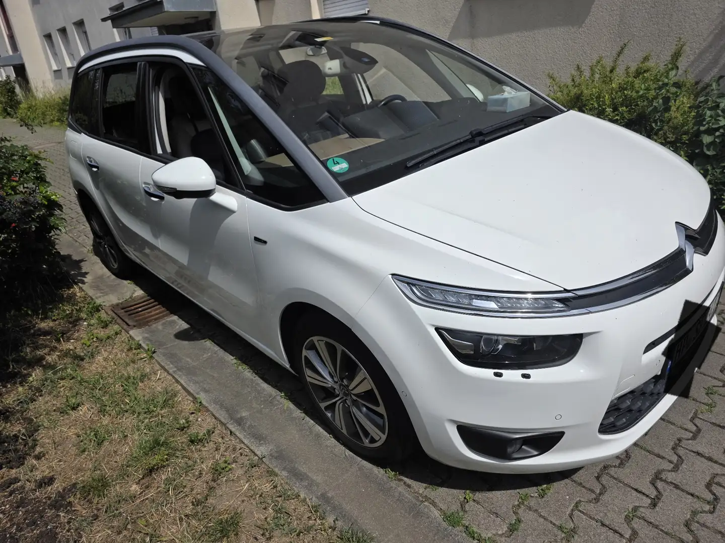 Citroen Grand C4 Picasso e-HDi 120 ETG6 Exclusive Blanc - 1
