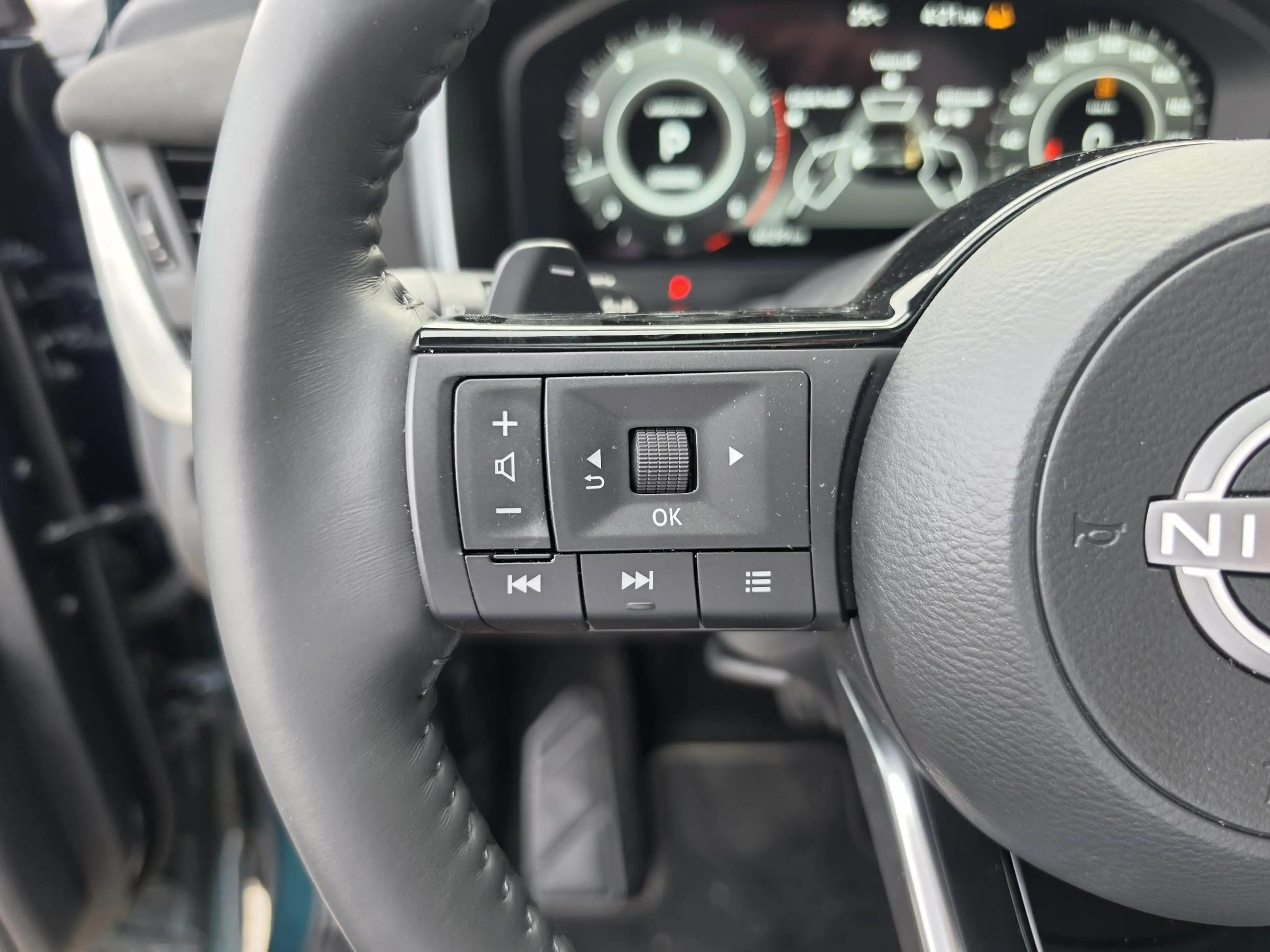 Nissan Qashqai 1.3 MHEV 158 Xtronic Tekna Plus | BOSE | Leder | P — photo 24