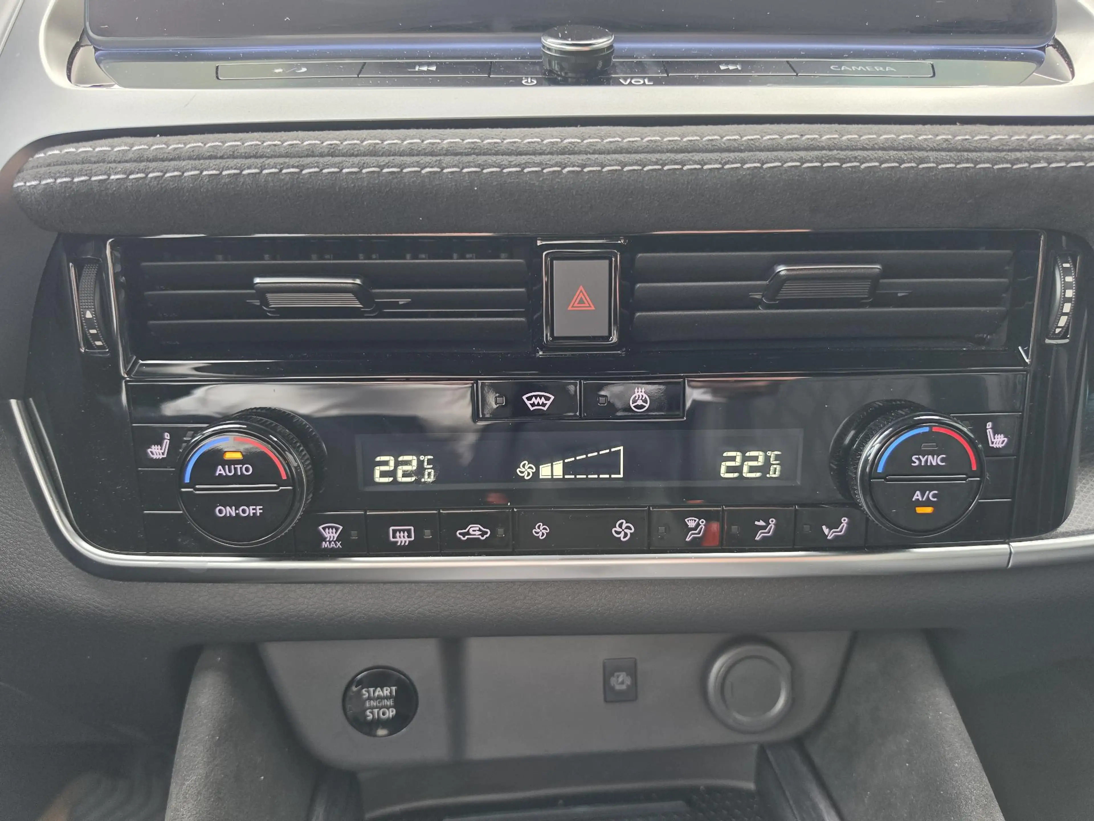 Nissan Qashqai 1.3 MHEV 158 Xtronic Tekna Plus | BOSE | Leder | P — photo 16