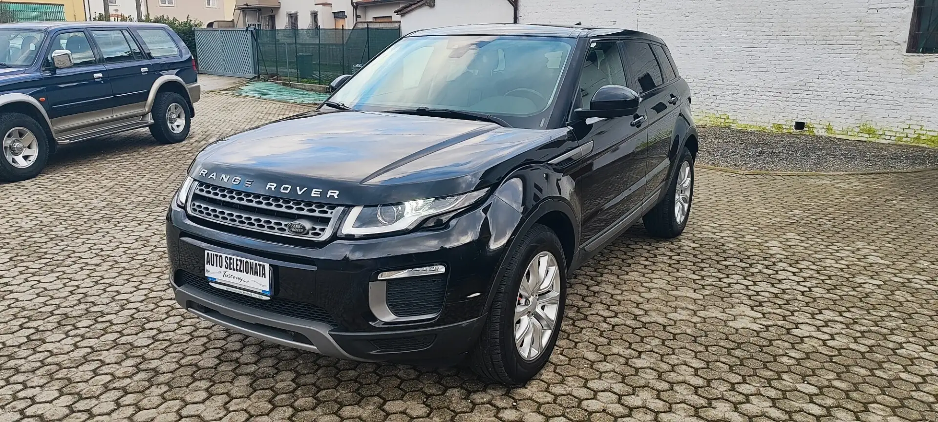 Land Rover Range Rover Evoque Range Rover Evoque 2.0 TD4 150 CV 5p. Pure Noir - 1