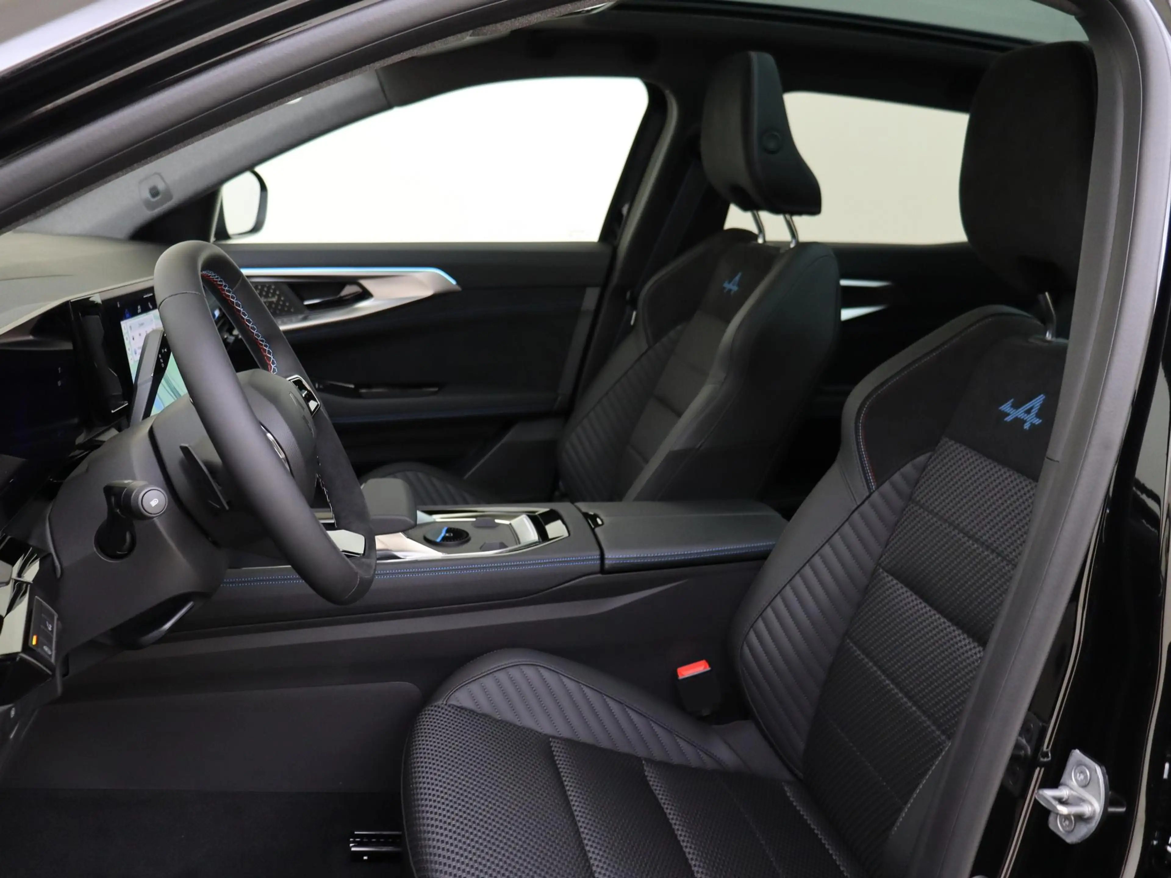 Renault Austral 1.2 E-Tech full hybrid 200 esprit Alpine | Pack pr — photo 15