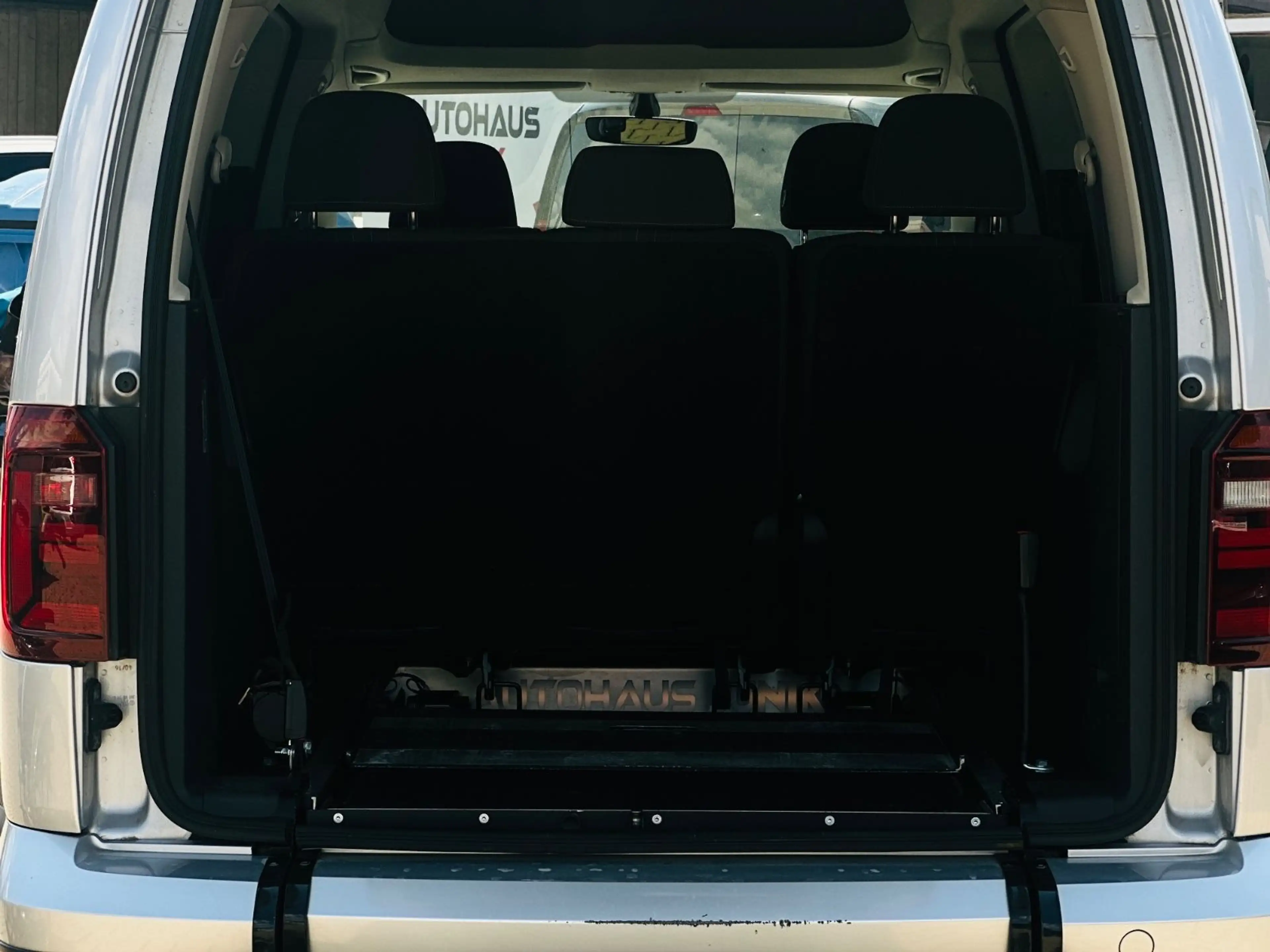 Volkswagen Caddy DSG  Alltrack Behindertengerecht-Rampe — photo 12