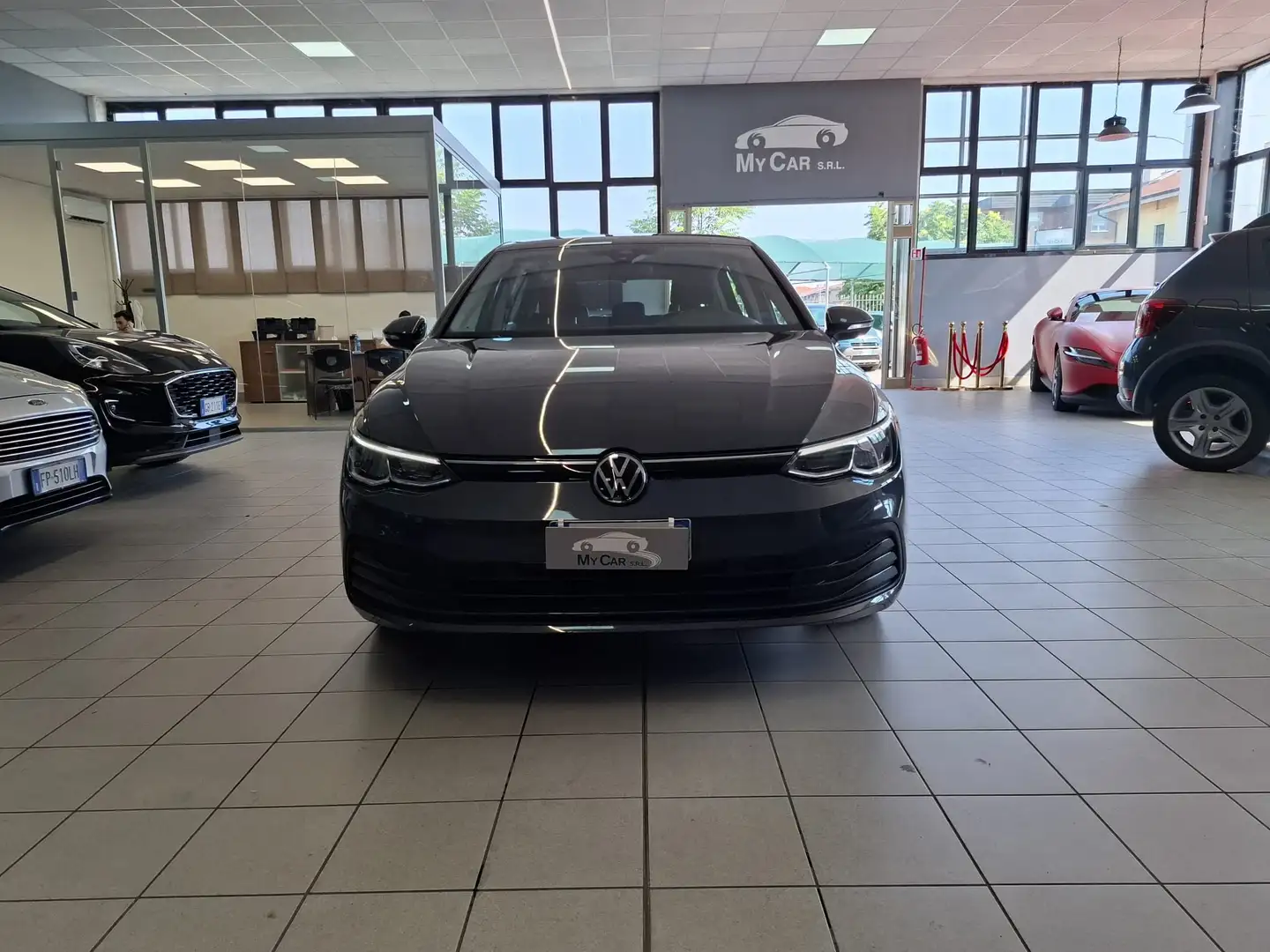 Volkswagen Golf Diesel Automatica - 2