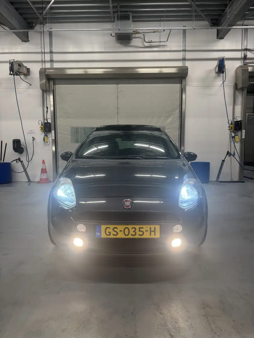 Fiat Punto 0.9 TwinAir Lounge Grijs - 1