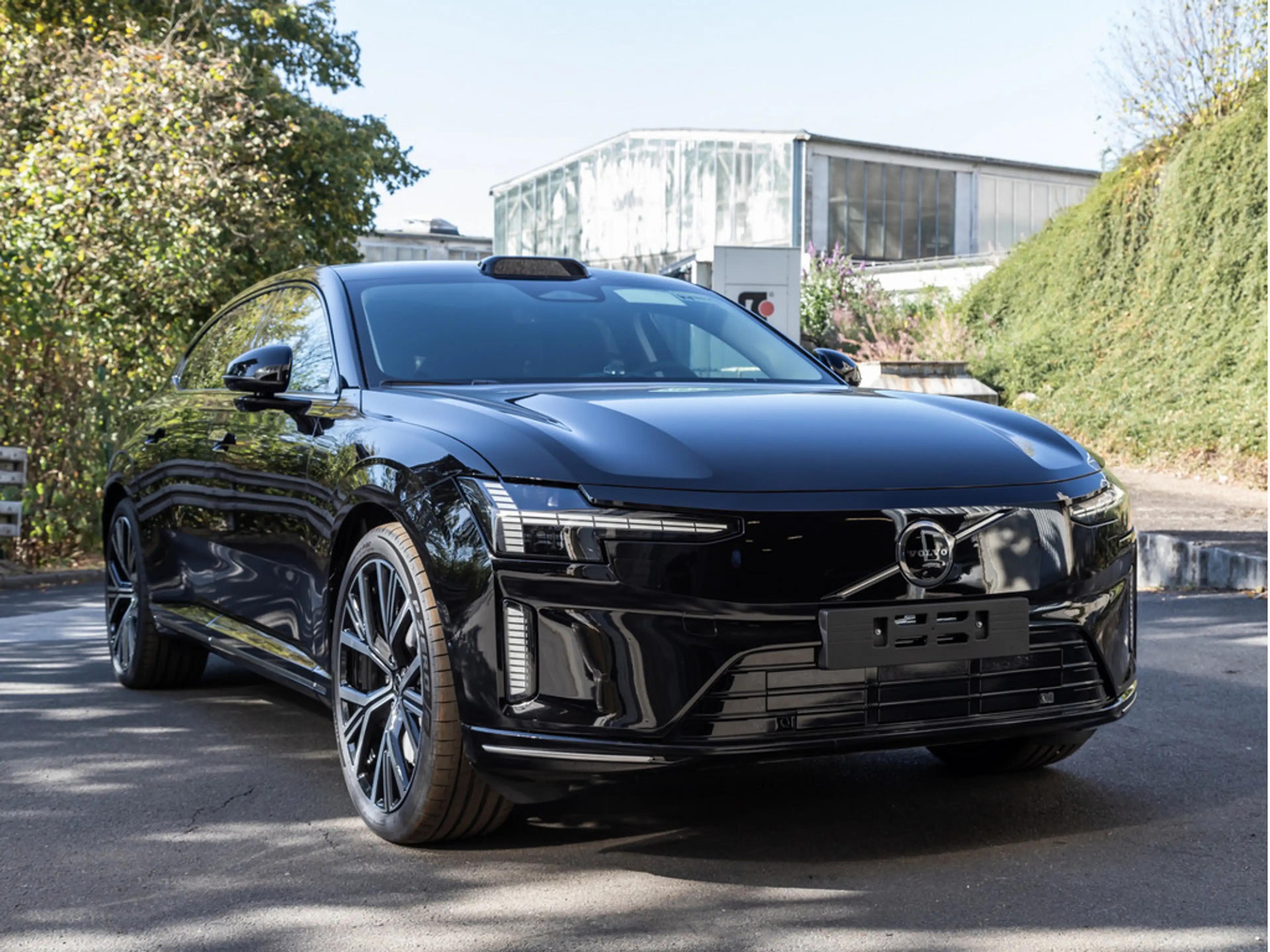 Volvo ES90 245 kW Single Motor Extended Range Ultra — photo 5