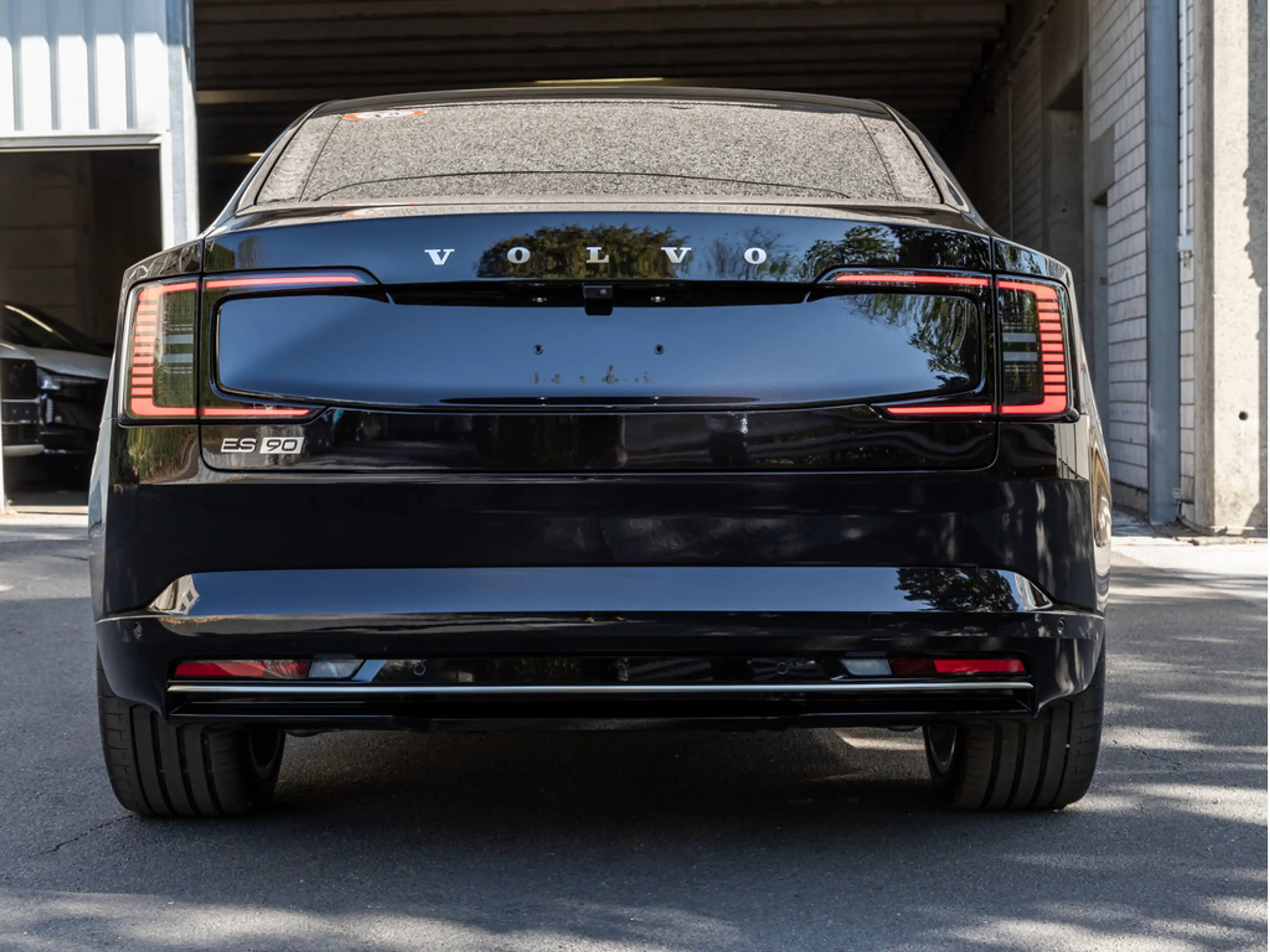 Volvo ES90 245 kW Single Motor Extended Range Ultra — photo 7