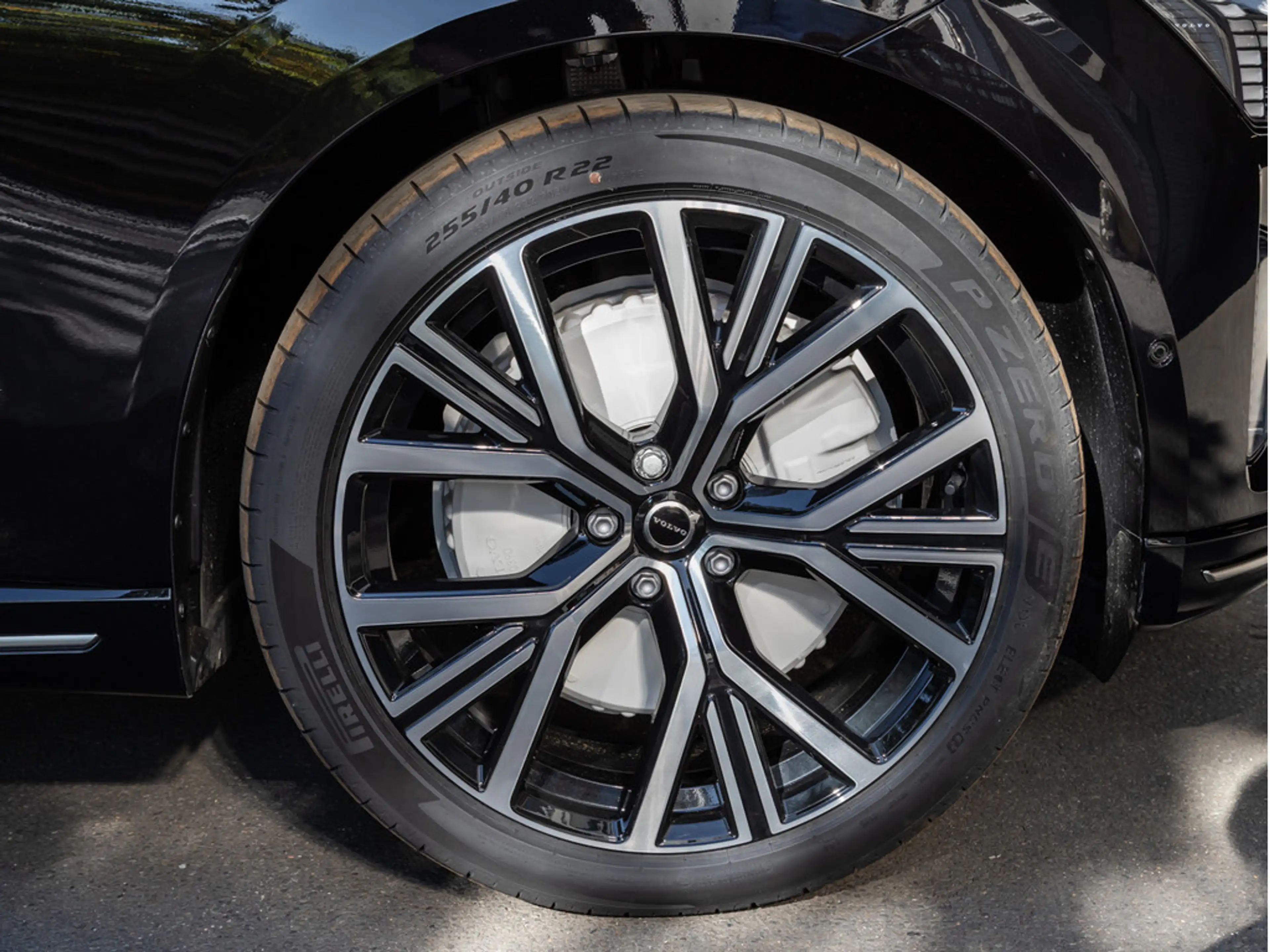 Volvo ES90 245 kW Single Motor Extended Range Ultra — photo 11