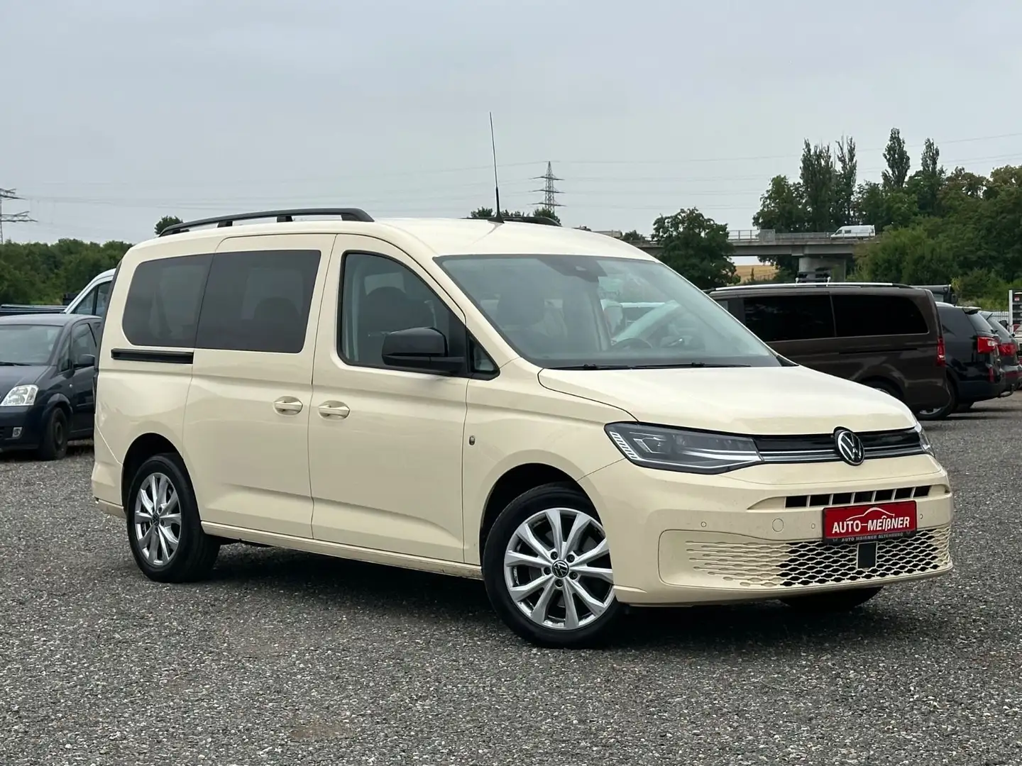 Volkswagen Caddy Life Maxi * Leder * ACC * Sitzh.* Kamera * Beige - 2