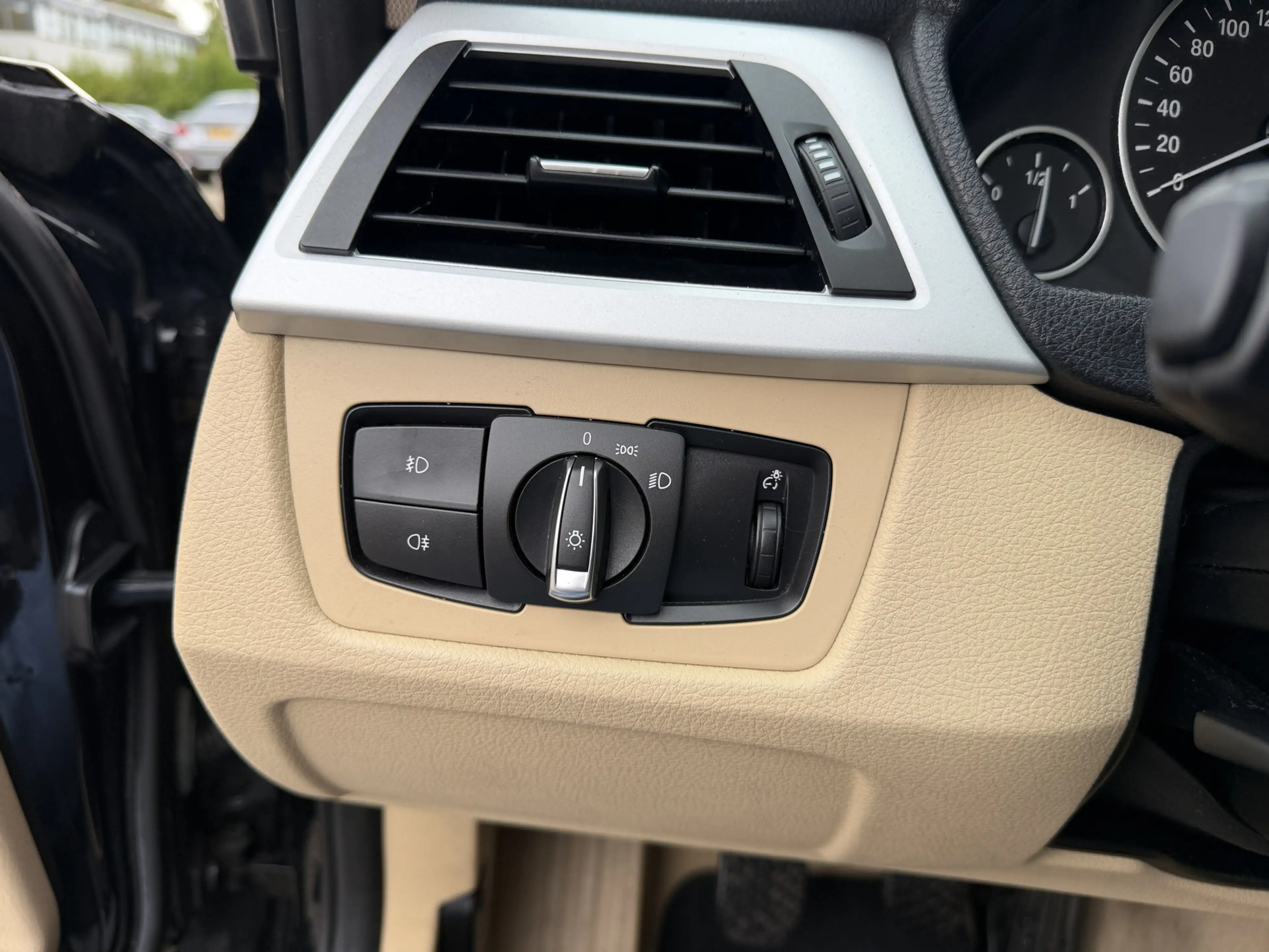 BMW 316 3-serie 316i Upgrade Edition Leer/Navi/Cruise/PDC — photo 8