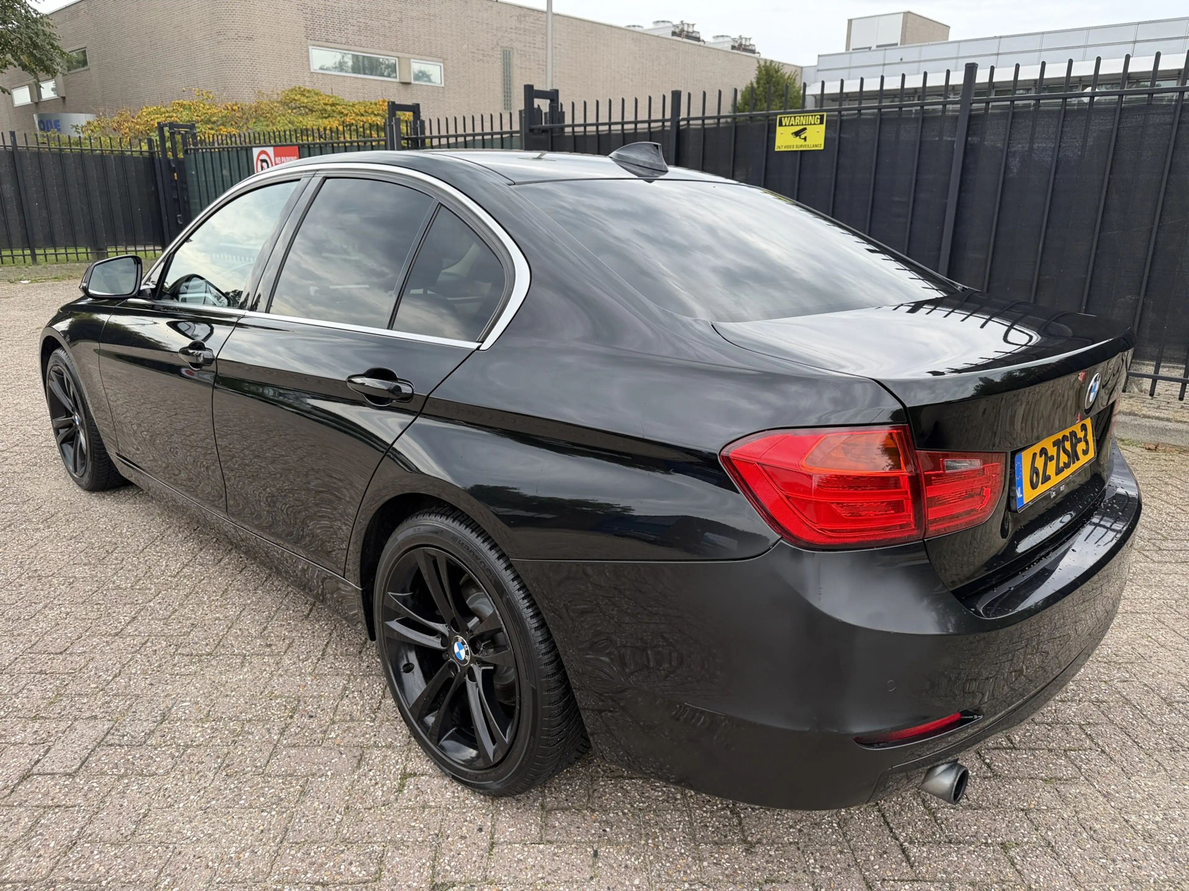 BMW 316 3-serie 316i Upgrade Edition Leer/Navi/Cruise/PDC — photo 2