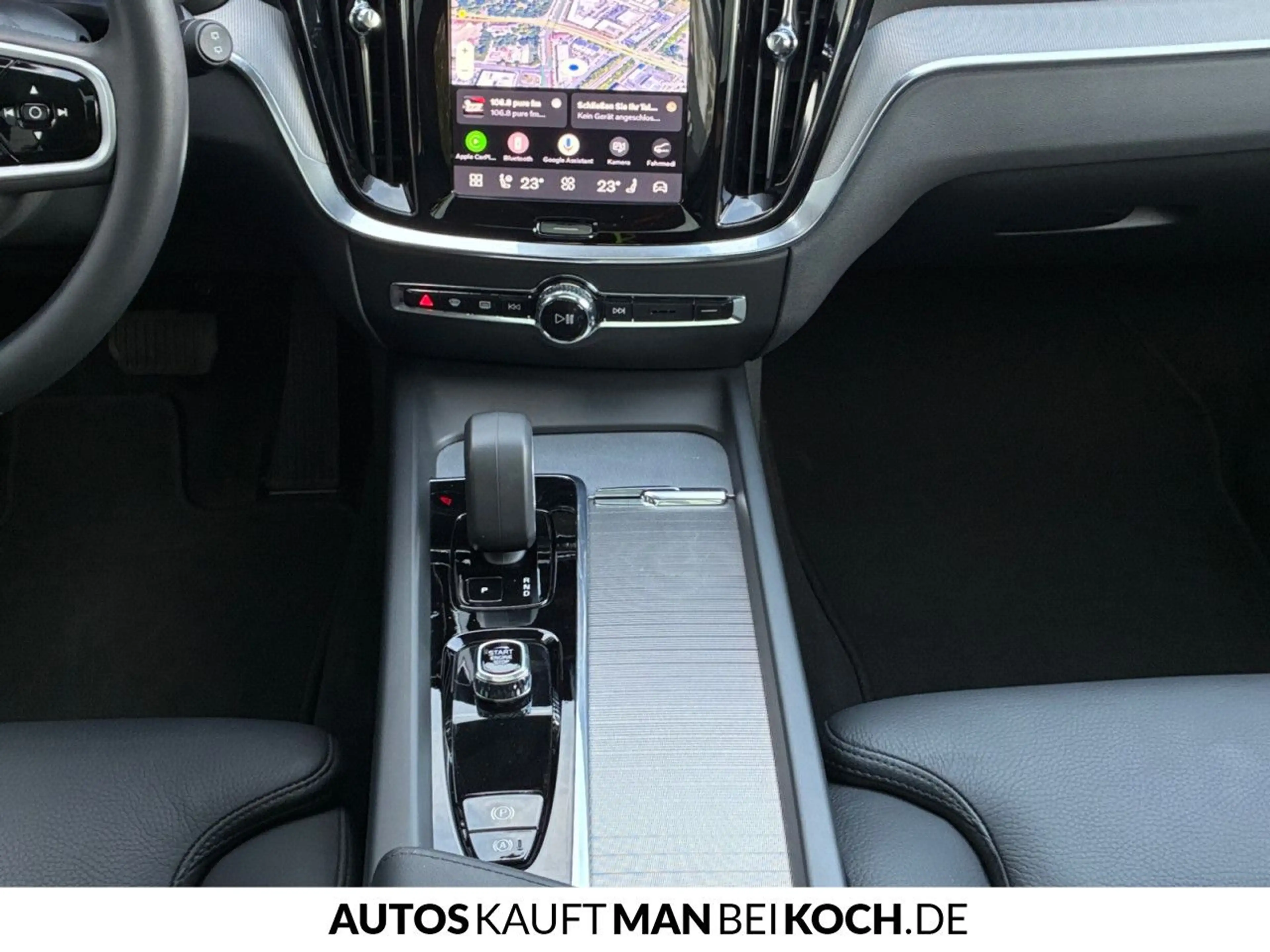 Volvo V60 B4 B Ultra Dark 360° ACC BLIS PANO H/K HUD — photo 10