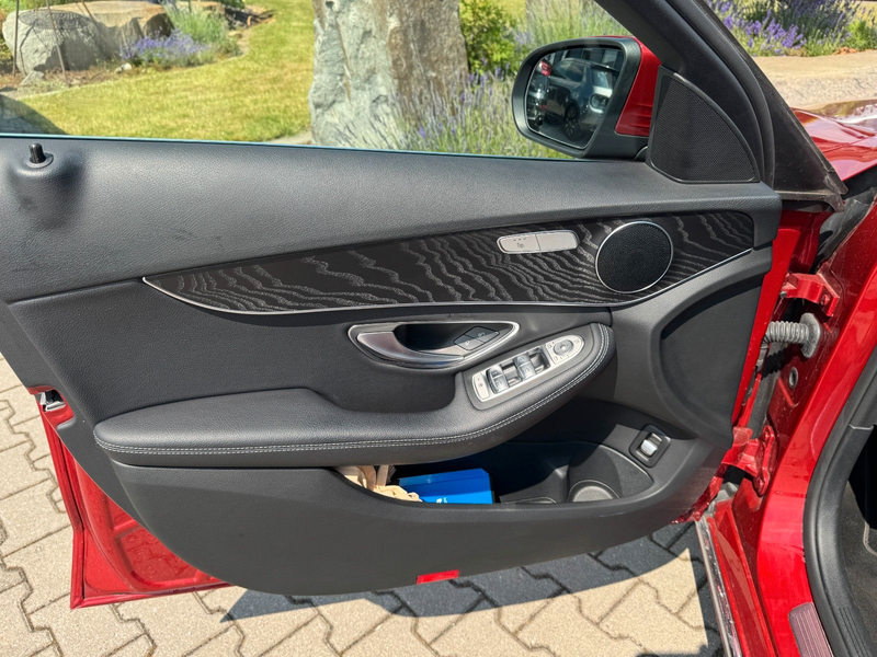 Mercedes-Benz C 200 Limousine AVANTGARDE LED NAVI KAMERA SHZ — photo 10