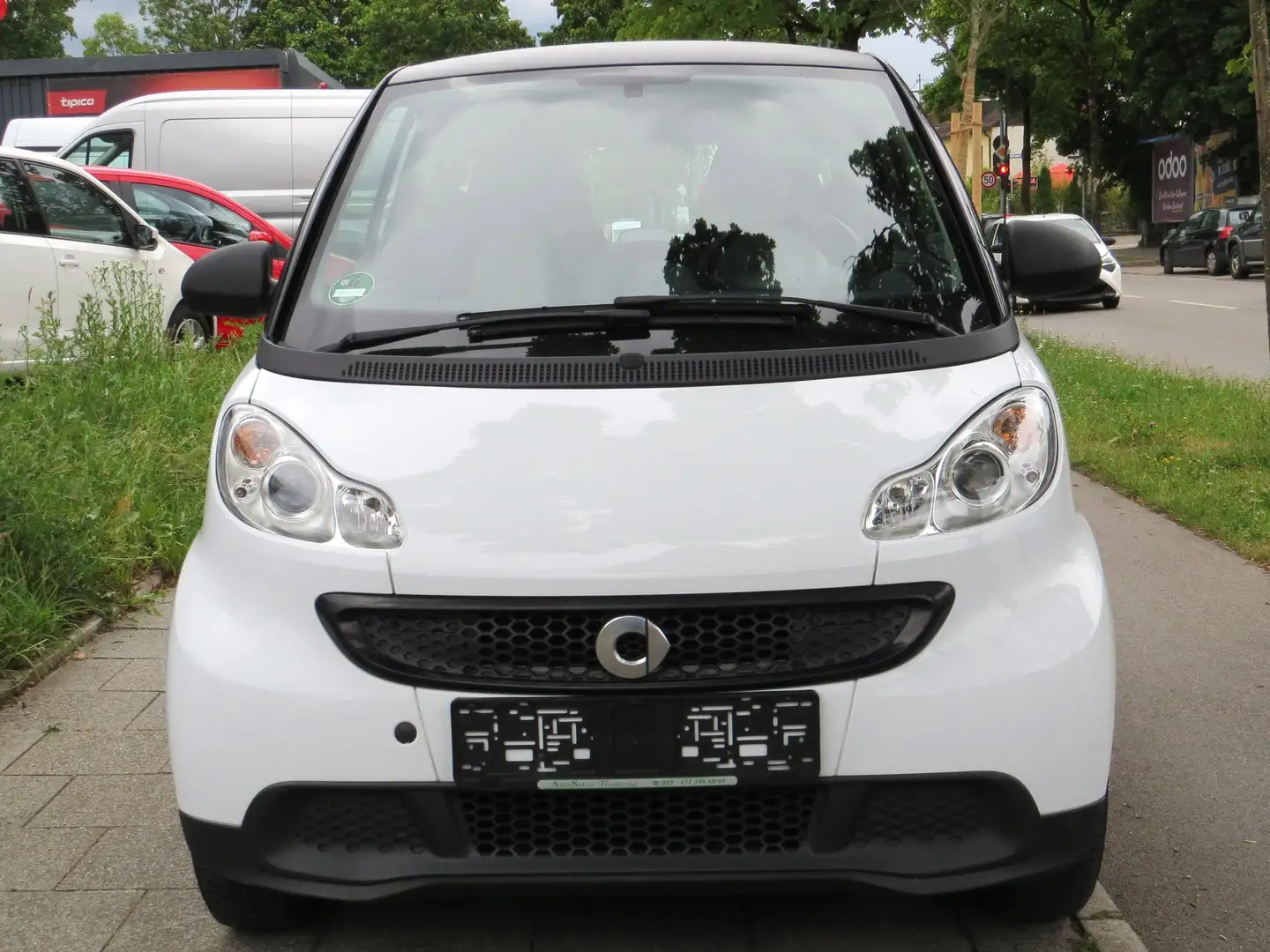 smart forTwo fortwo coupe Basis 45kW Weiß - 2