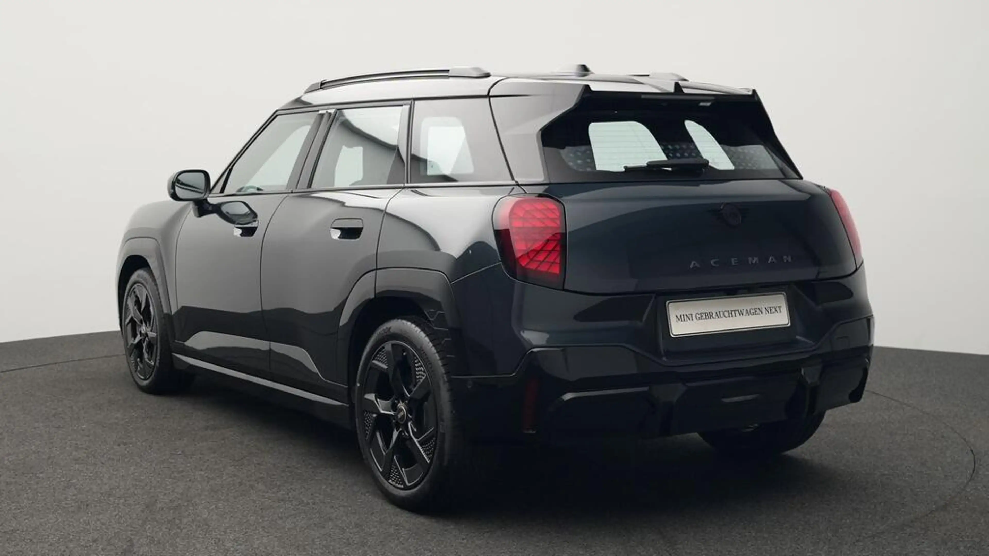 MINI Aceman John Cooper Works Trim — photo 4