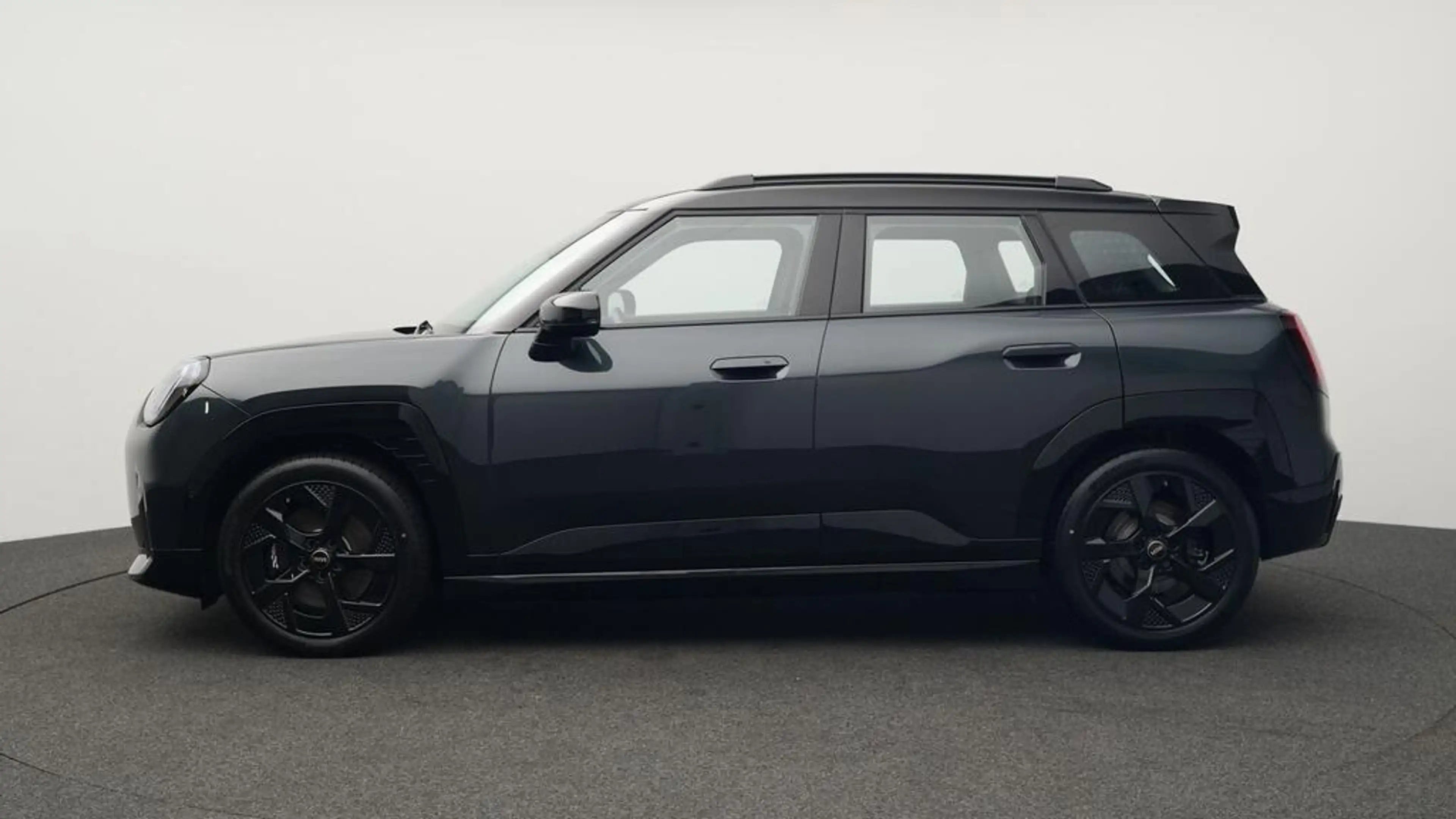 MINI Aceman John Cooper Works Trim — photo 2