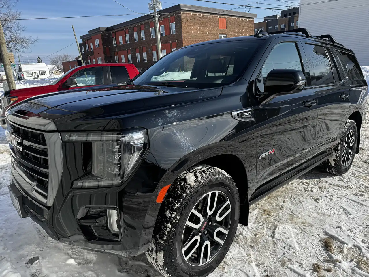 GMC Yukon снимка GMC Yukon
