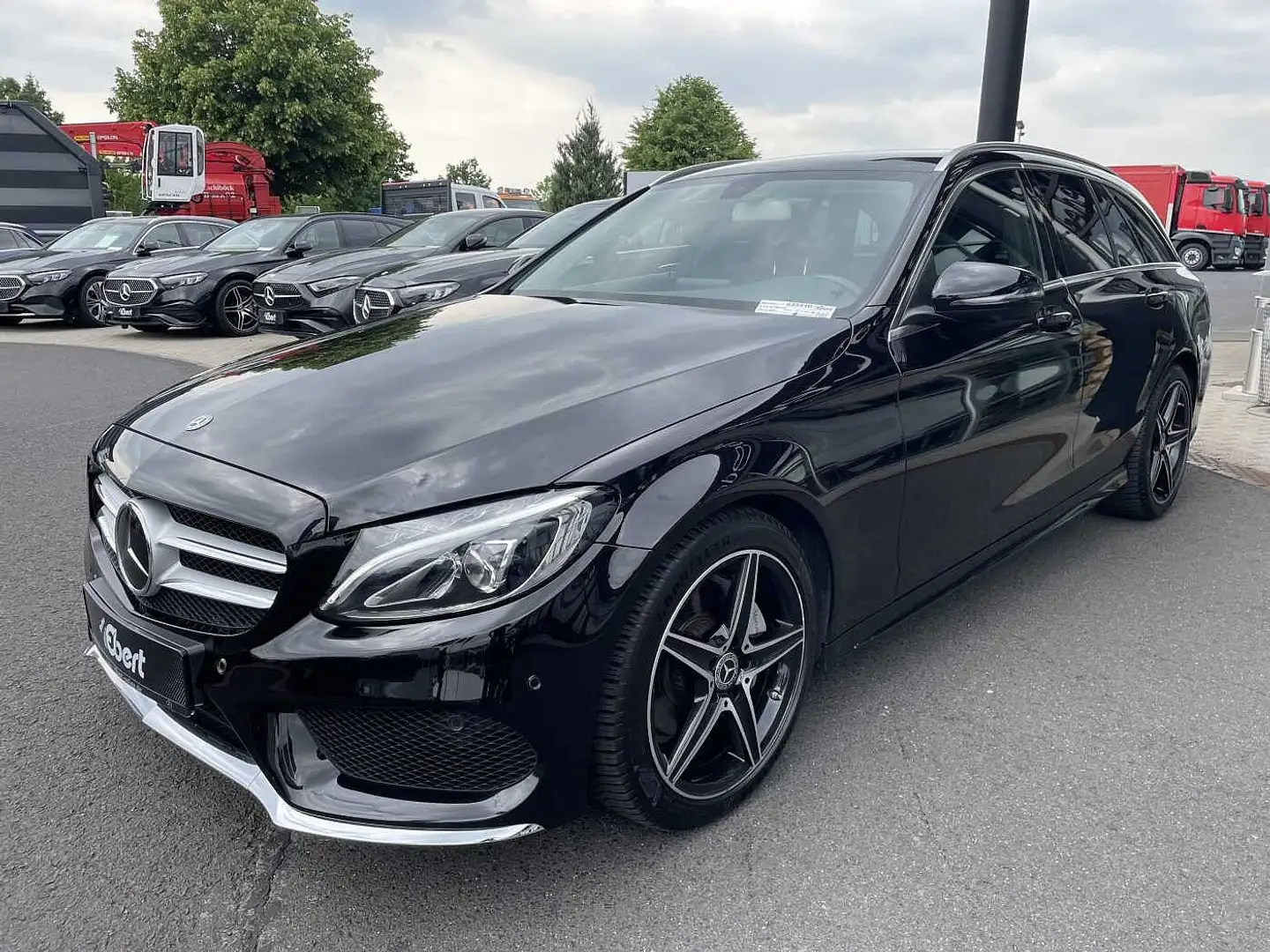 Mercedes-Benz C 220 d T 9G AMG AHK+360°+DISTR+El. Heckklappe Schwarz - 2