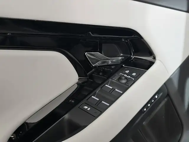 Land Rover Range Rover Evoque P270e PHEV Dynamic SE AWD Aut. | Auto Stahl Wie... Ansicht 12