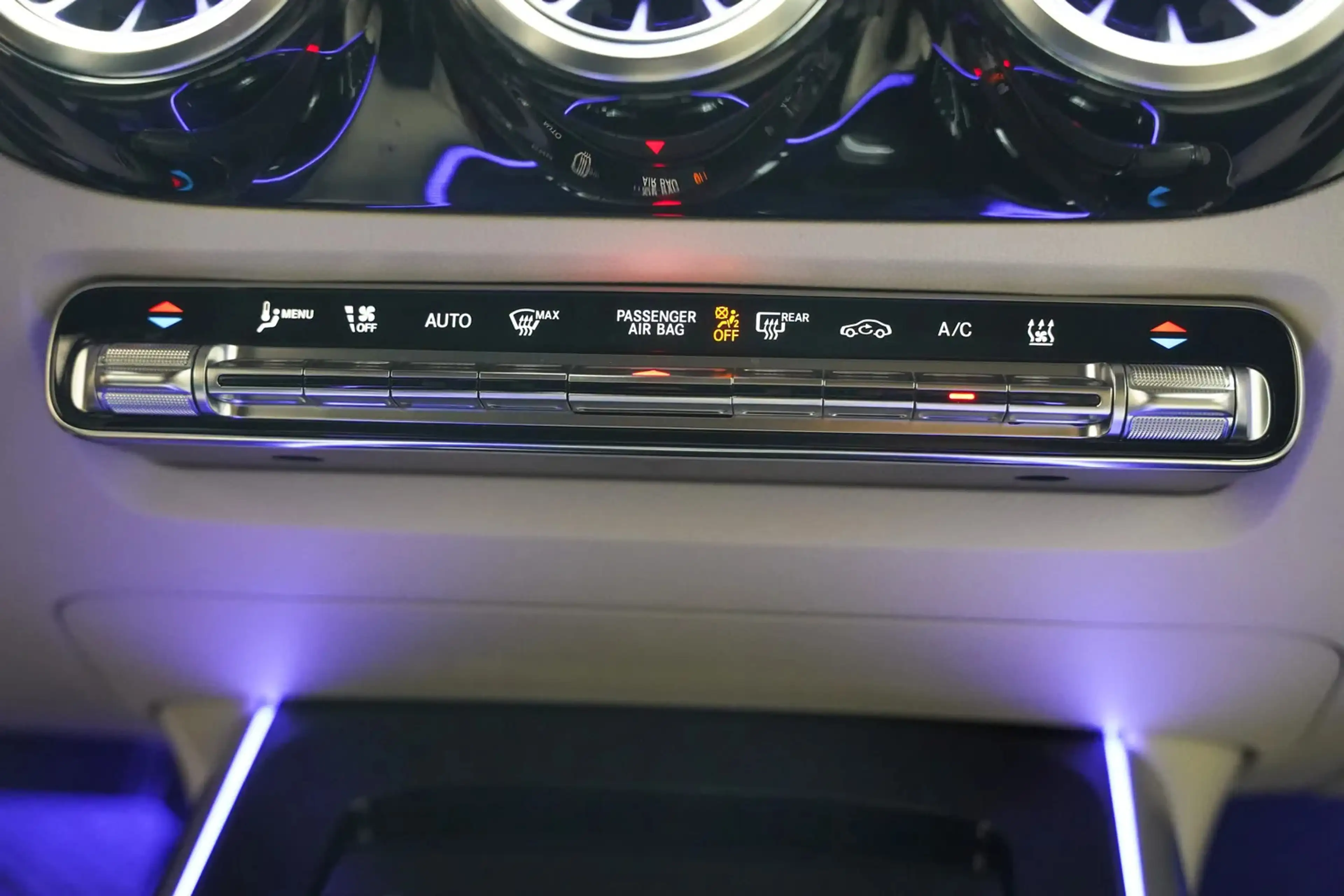 Mercedes-Benz EQA 250 Luxury Line 3-Fase [ Panoramadak Navi Camera Apple — photo 9