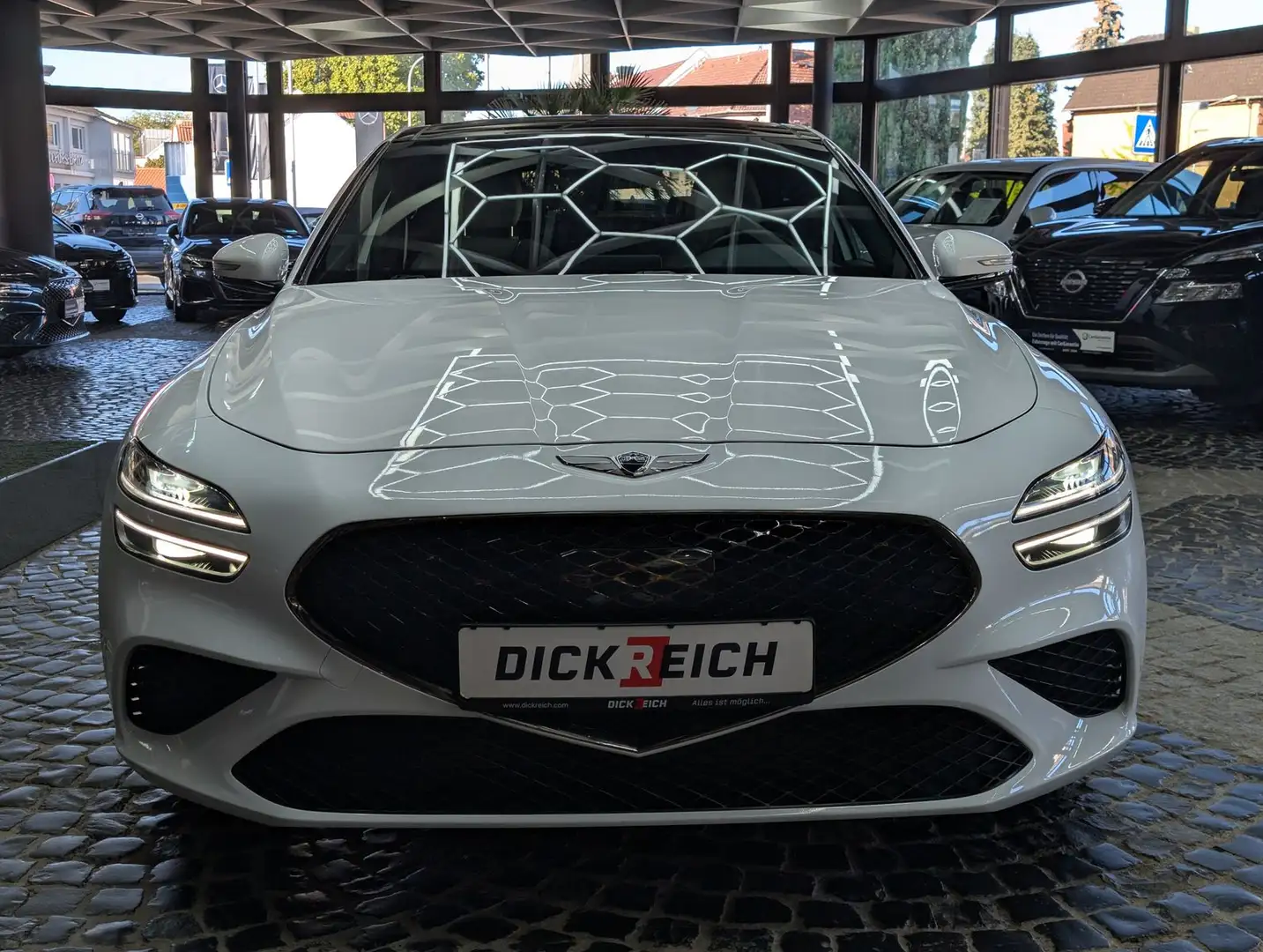Genesis G70 2.0 T-GDI Sport PANO*LEDER*ACC*LED*KAM*19"LM Weiß - 2