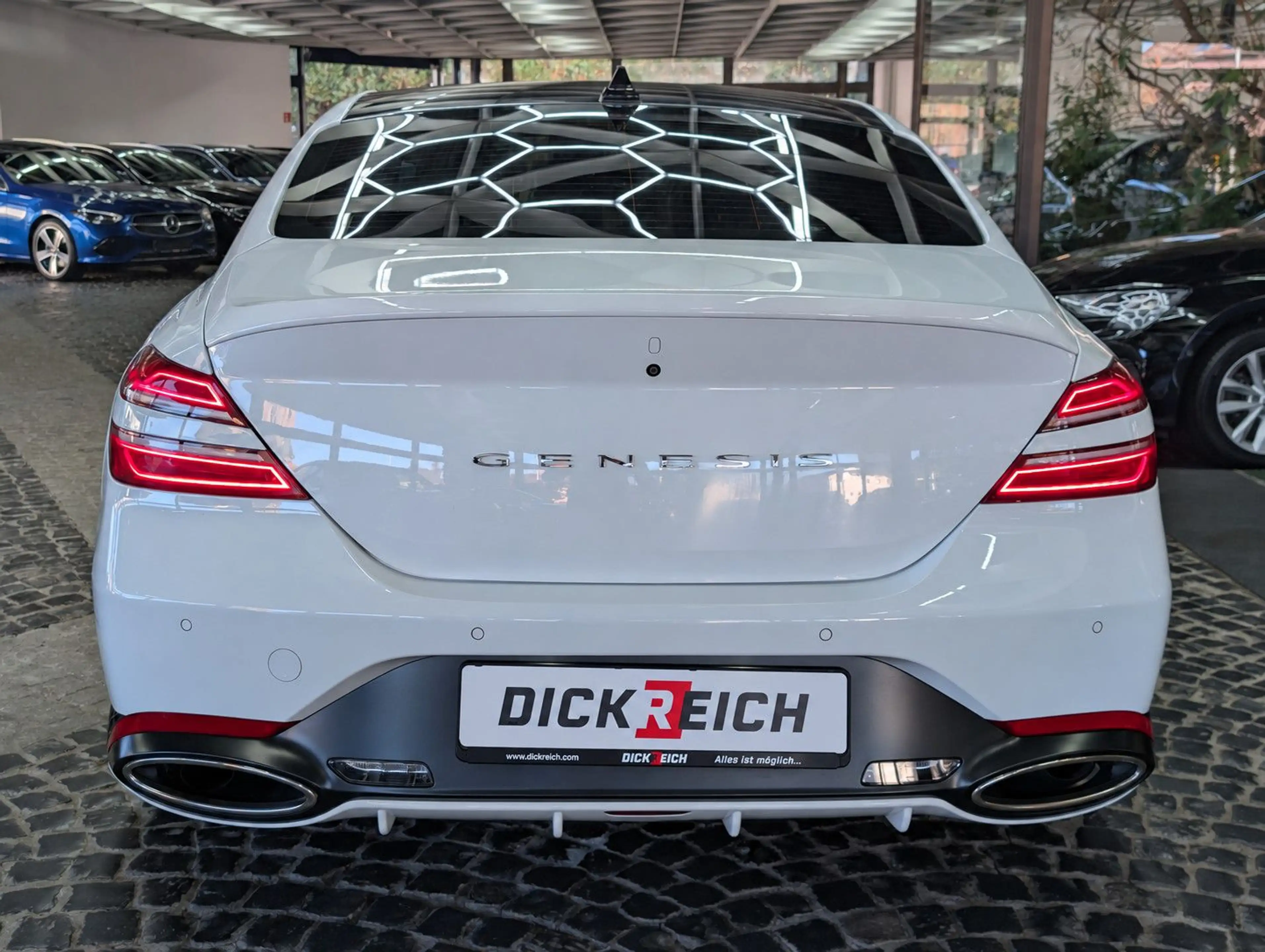 Genesis G70 2.0 T-GDI Sport PANO*LEDER*ACC*LED*KAM*19"LM — photo 6