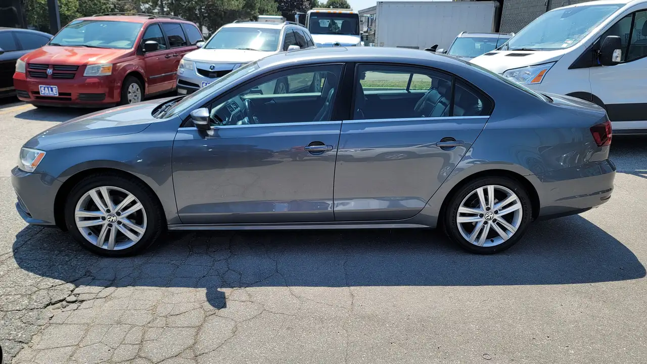 Volkswagen Jetta снимка Volkswagen Jetta
