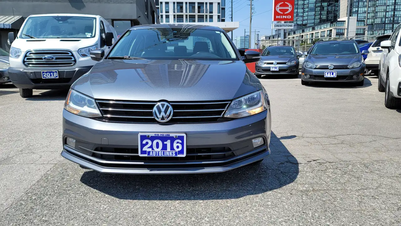 Volkswagen Jetta снимка Volkswagen Jetta