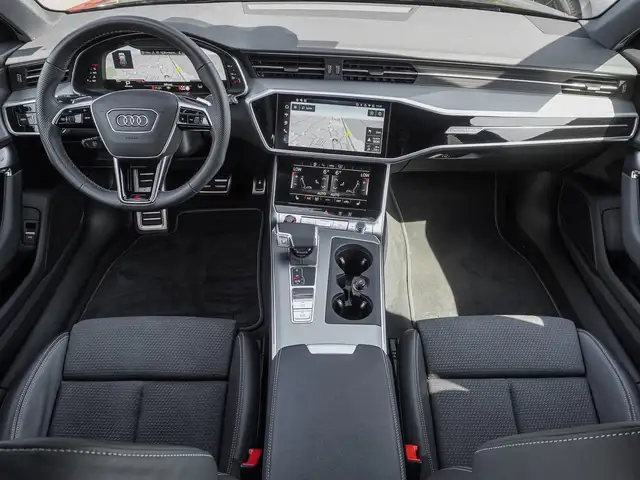 Audi S6 view 10