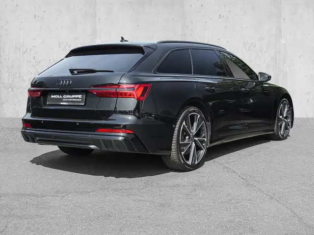 Audi S6 view 4