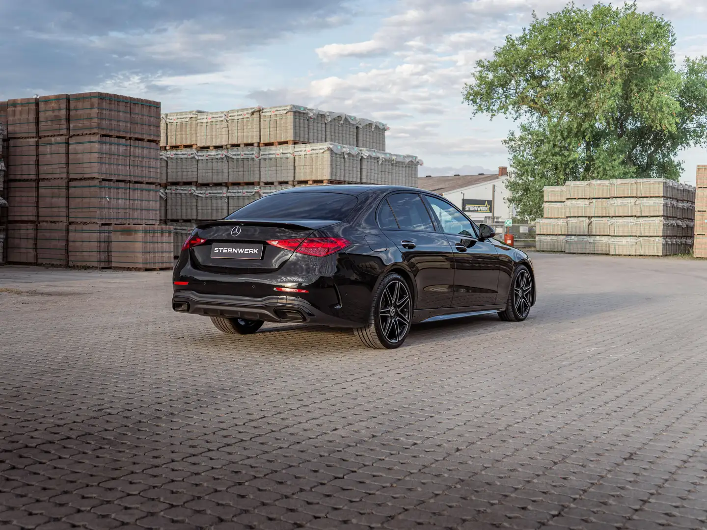 Mercedes-Benz C 300 d AMG Line NIGHT PAKET / 360 GRAD / MEMORY / JUNGE STERNE Schwarz - 2