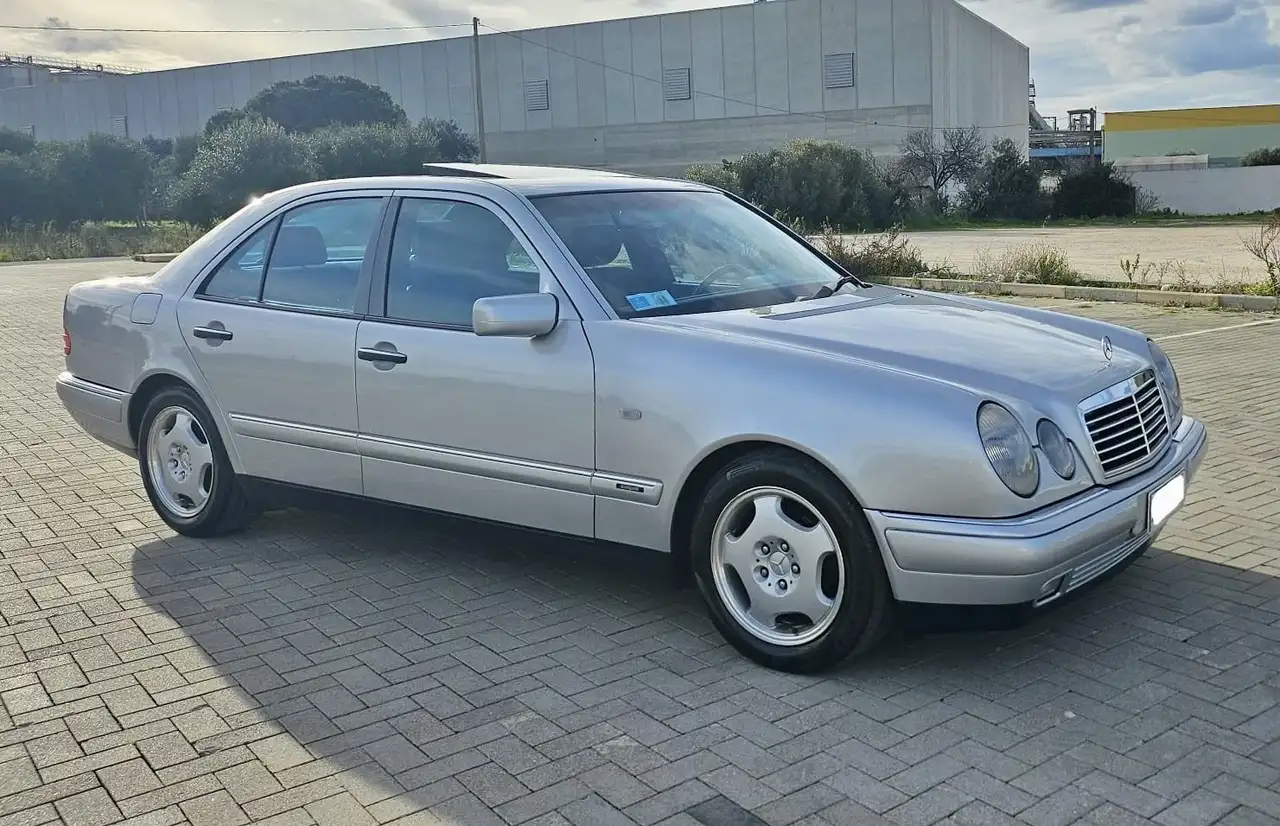 Mercedes-Benz E 250 Diesel Automatic - 65.000 Km - Tetto - Pelle, foto 1