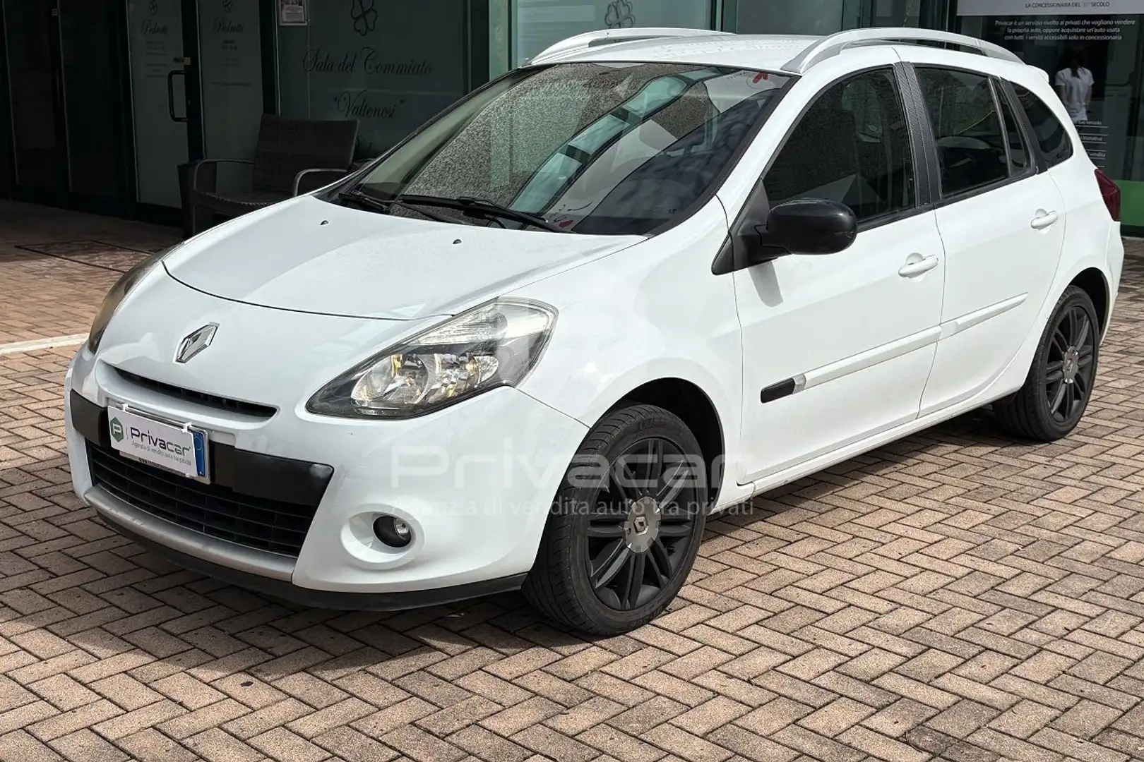 Renault Clio Clio 1.2 16V TCE 100CV SporTour Yahoo! Wit - 1