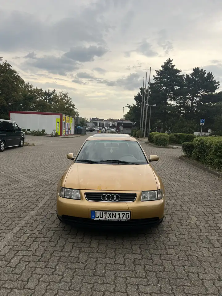 Audi A3 1.9 TDI Ambition, foto 2