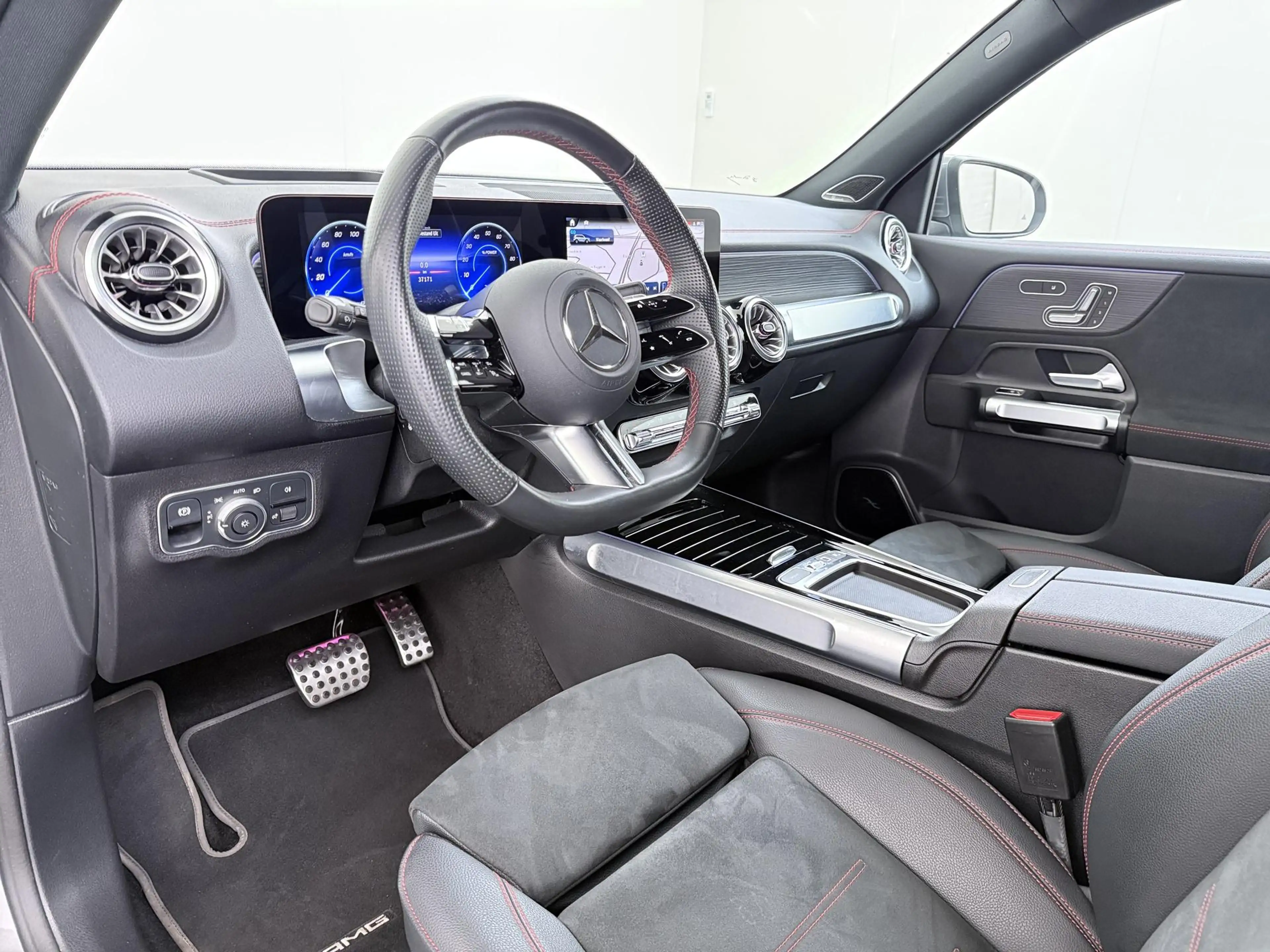 Mercedes-Benz EQB 250 250+ Business Solution AMG 71 kWh | Trekhaak Wegkl — photo 2