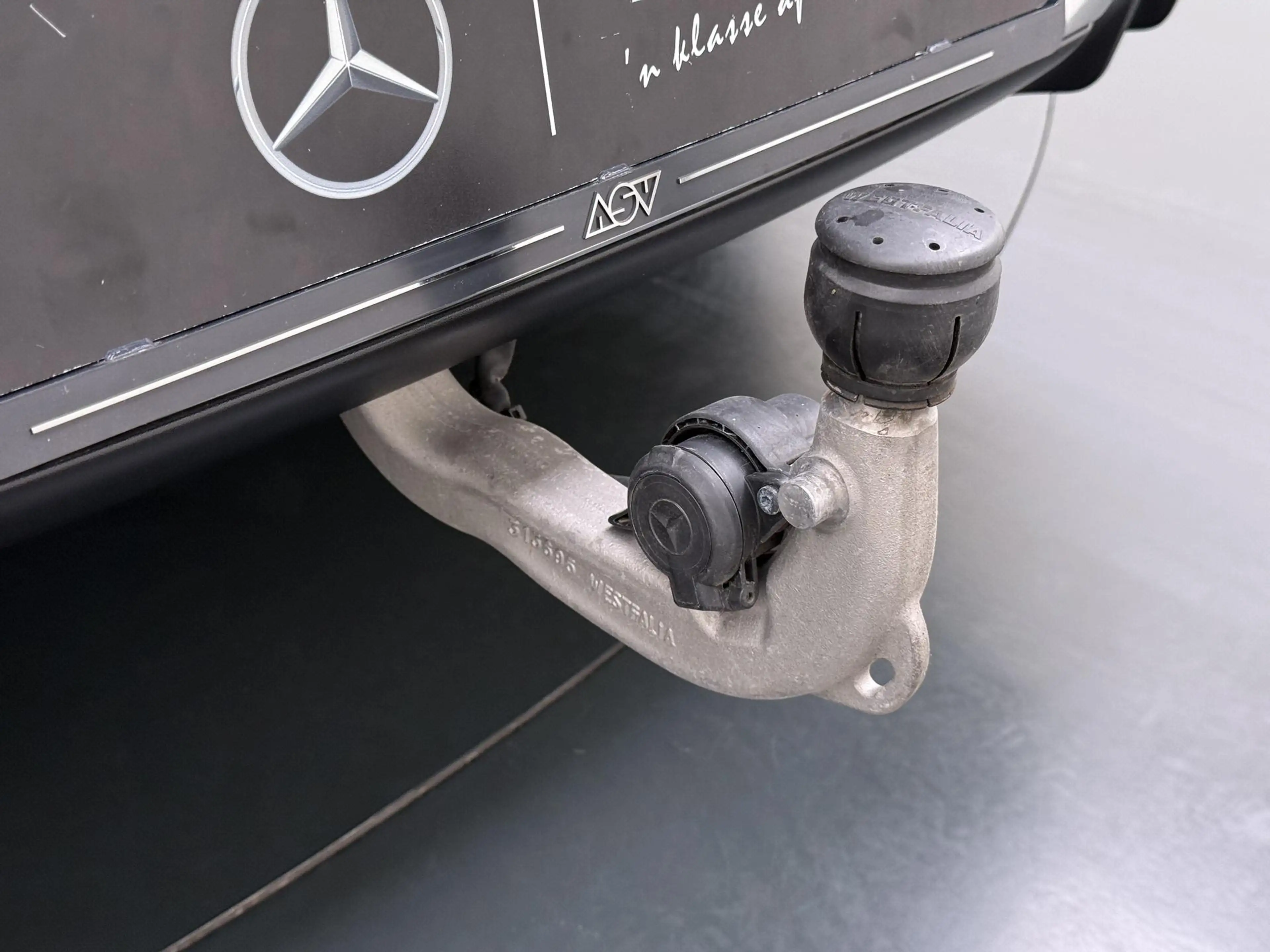 Mercedes-Benz EQB 250 250+ Business Solution AMG 71 kWh | Trekhaak Wegkl — photo 4