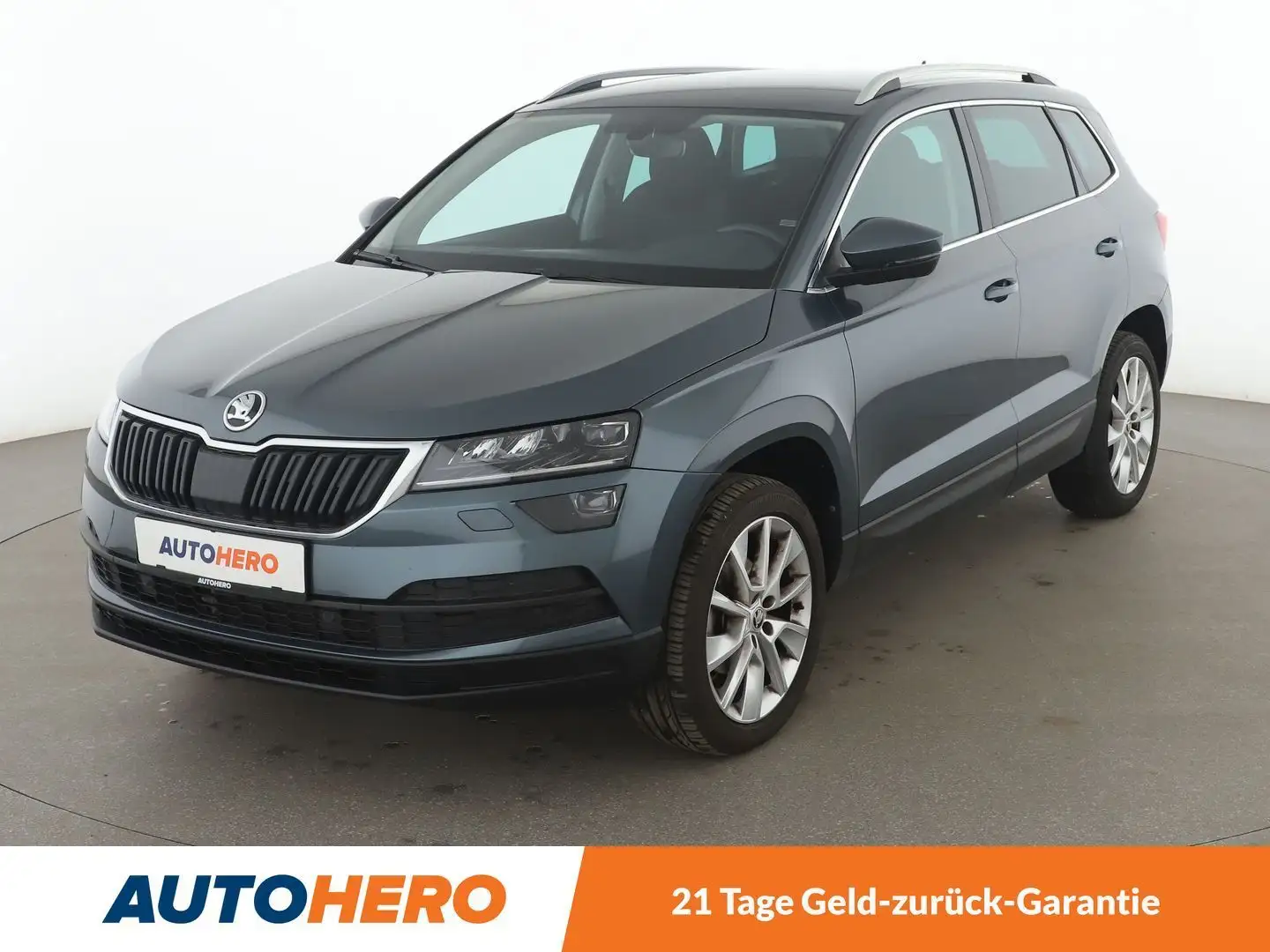Skoda Karoq 1.5 TSI ACT Style*APP*NAVI*LED*TEMPO*PDC* Grau - 1
