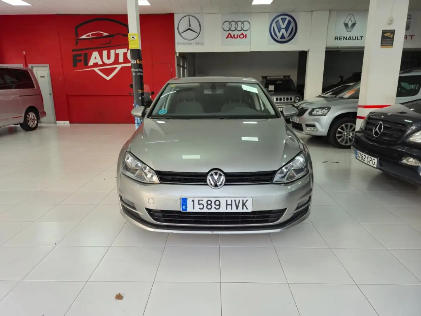 Volkswagen Golf 1.4 TSI BMT Sport DSG 122 Plateado - 2