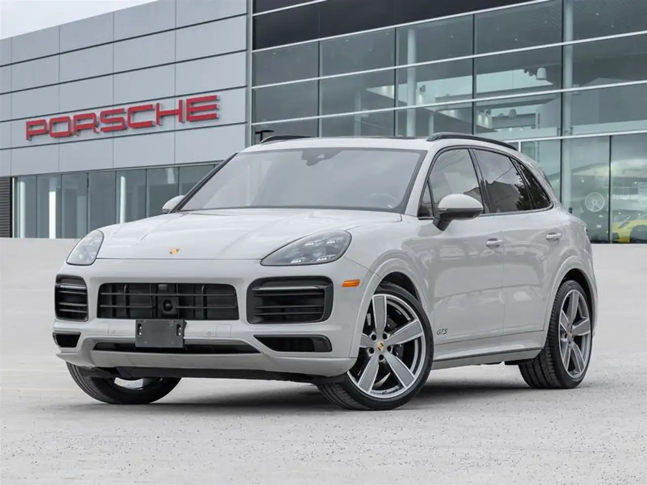 2023 Porsche Cayenne