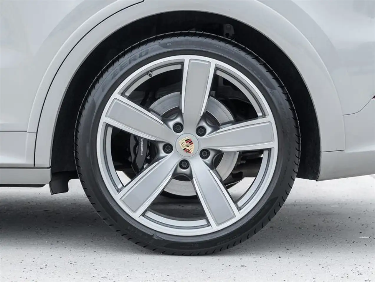 Porsche Cayenne снимка Porsche Cayenne