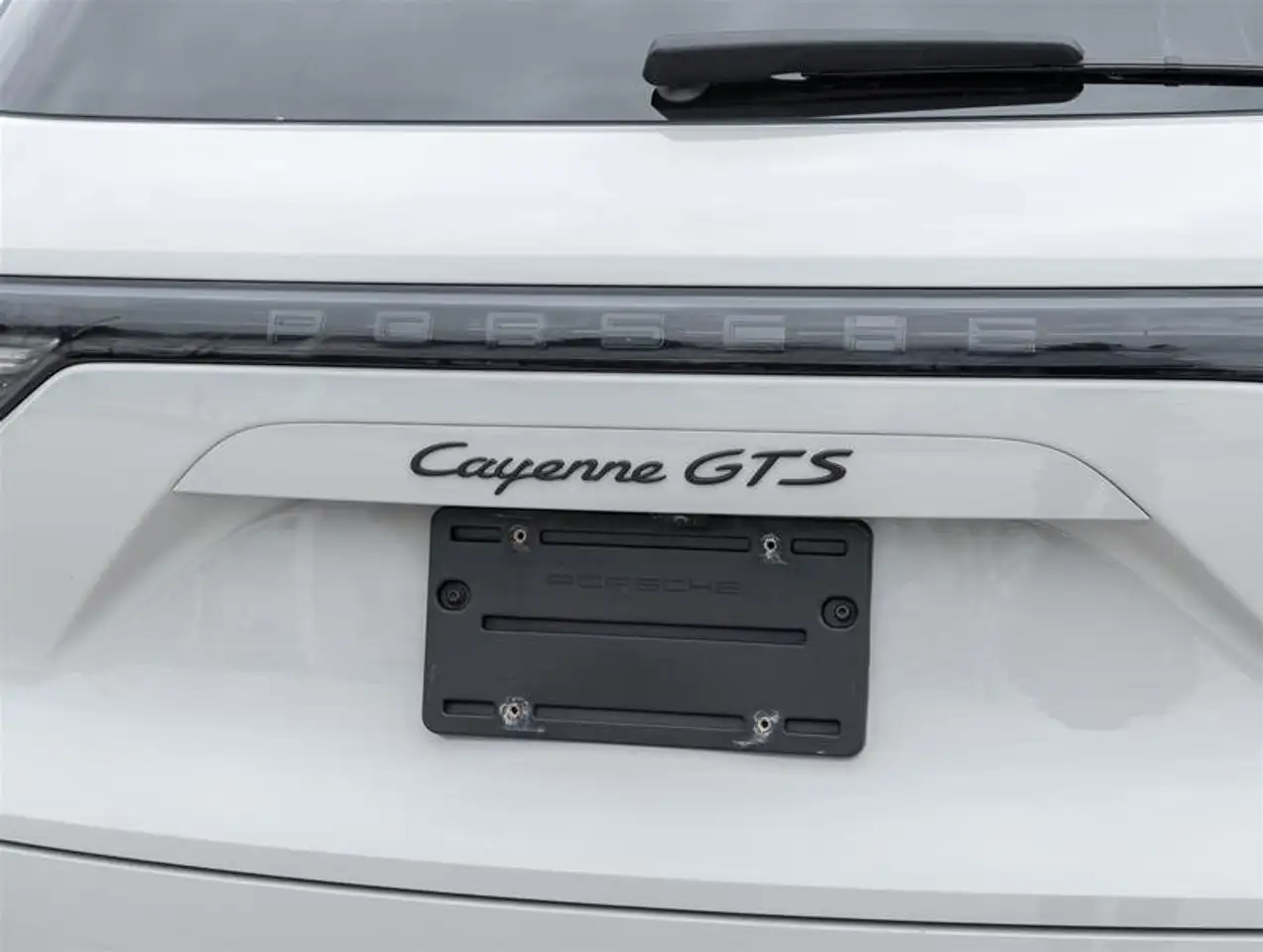 Porsche Cayenne снимка Porsche Cayenne