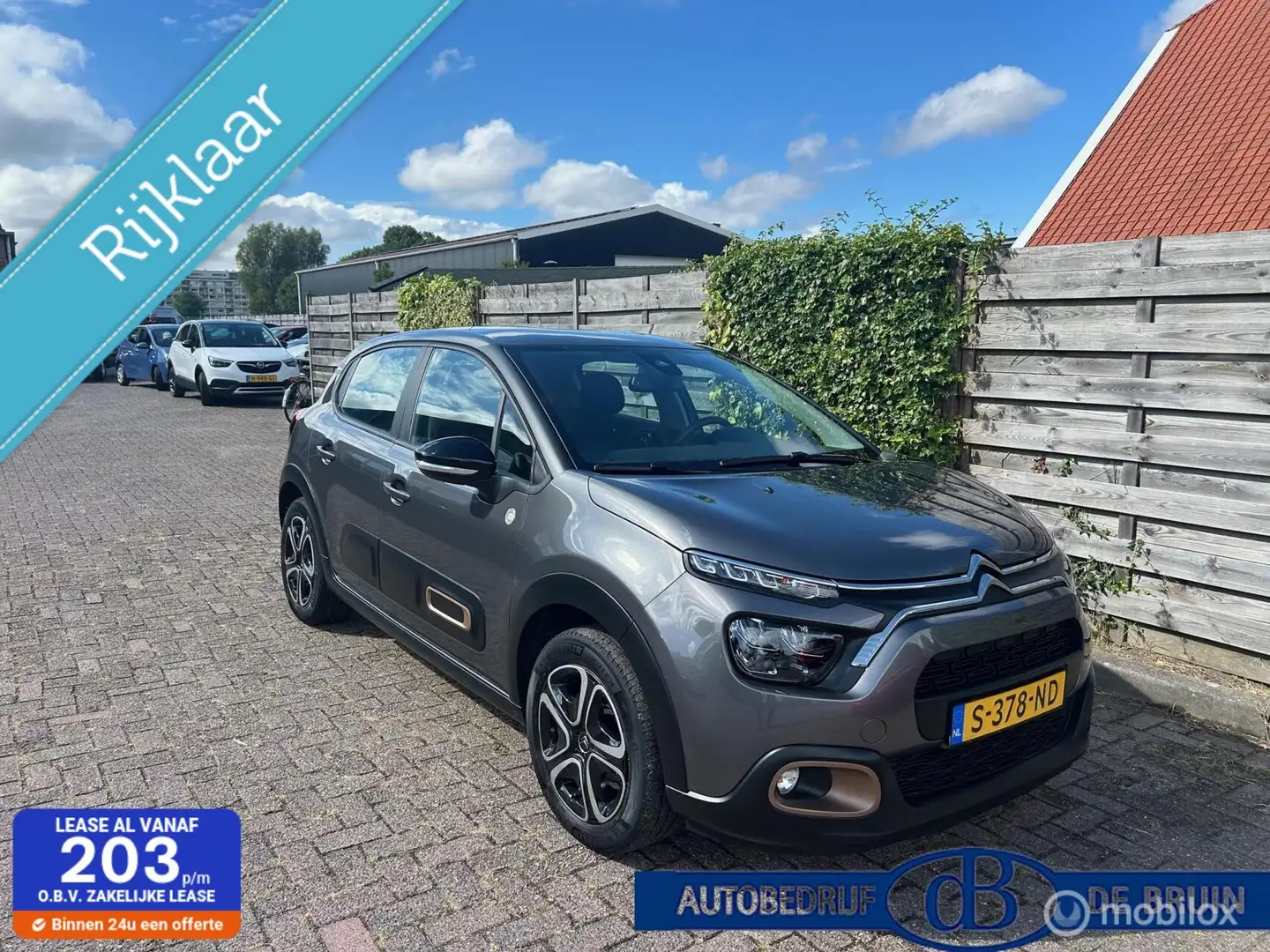 Citroen C3 1.2 PureTech C-Series Apple carplay Grijs - 1
