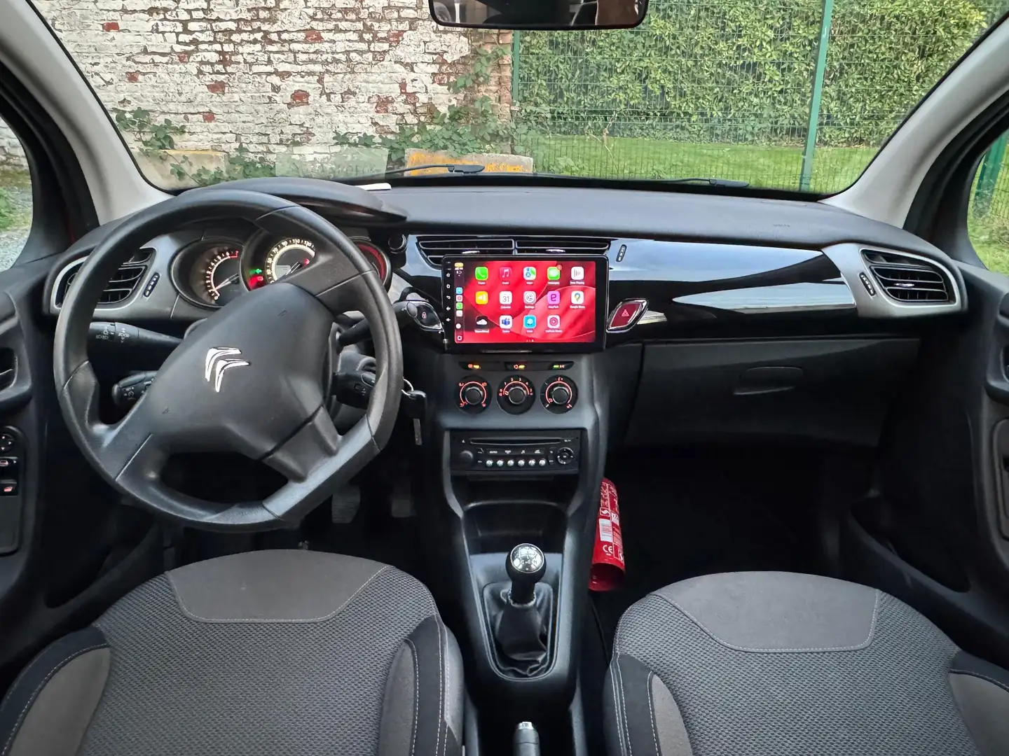 Citroen C3 Pure Tech (VTi) 68 Attraction - 2