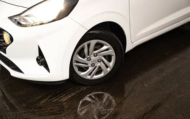 Hyundai I10 view 5