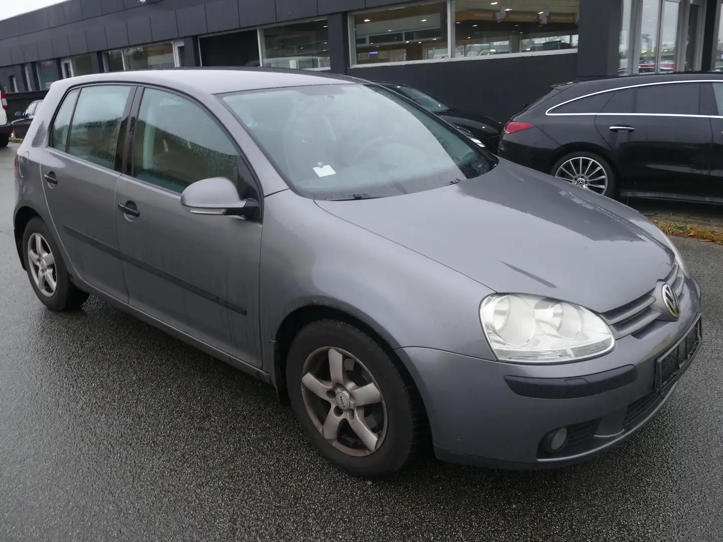 Volkswagen Golf Golf 5 V Trendline Klima Sitzheizun HU/AU 07/2025 Grau - 2