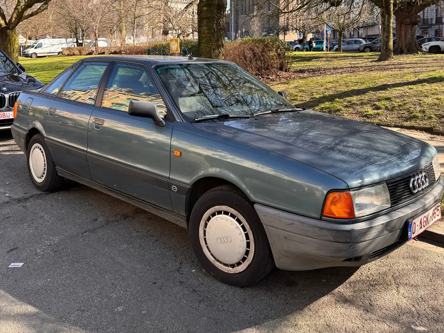 Audi 80 Bleu - 1