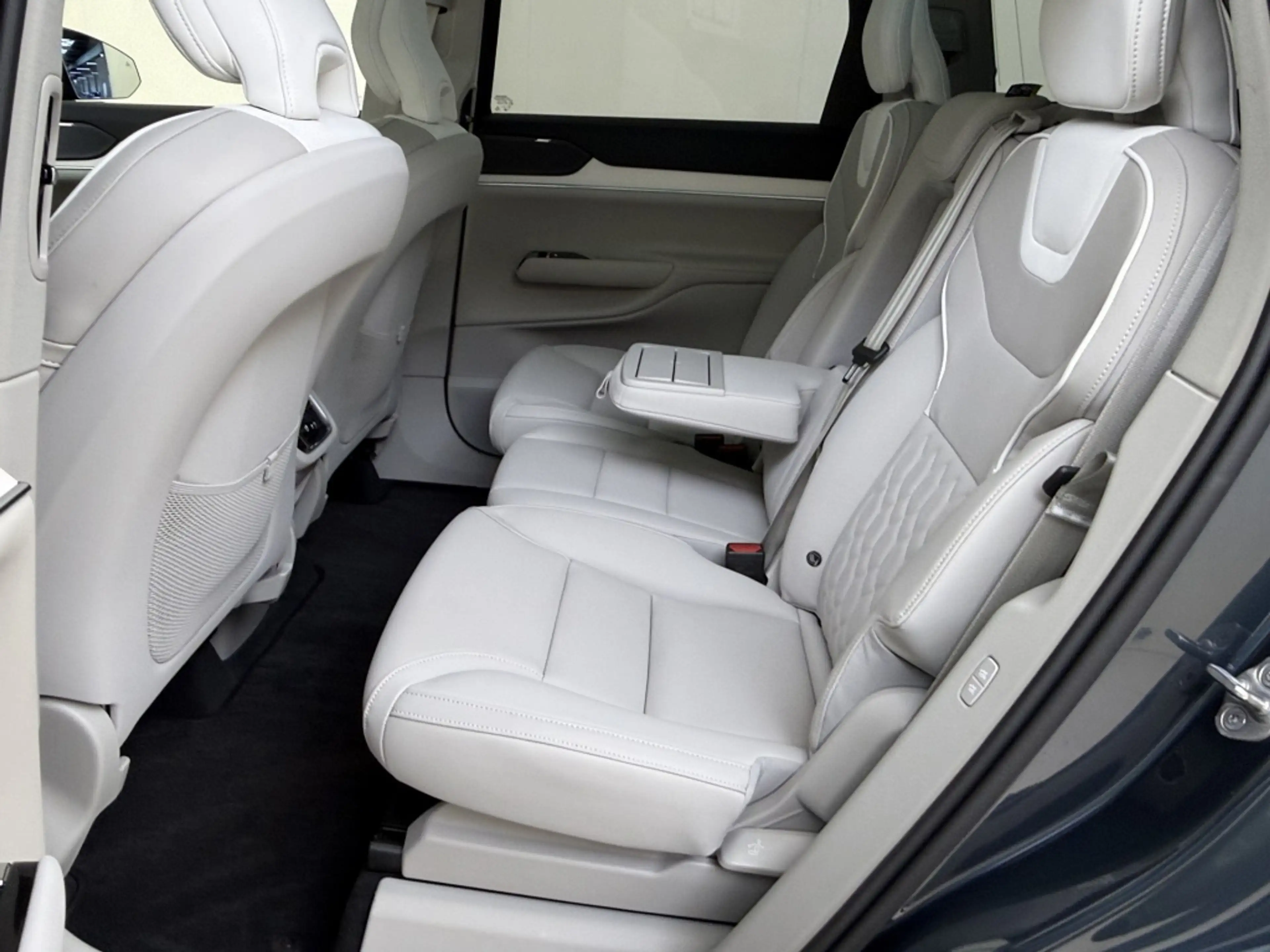 Volvo EX90 Twin Motor Ultra 111 kWh | Actieve luchtvering | 3 — photo 9