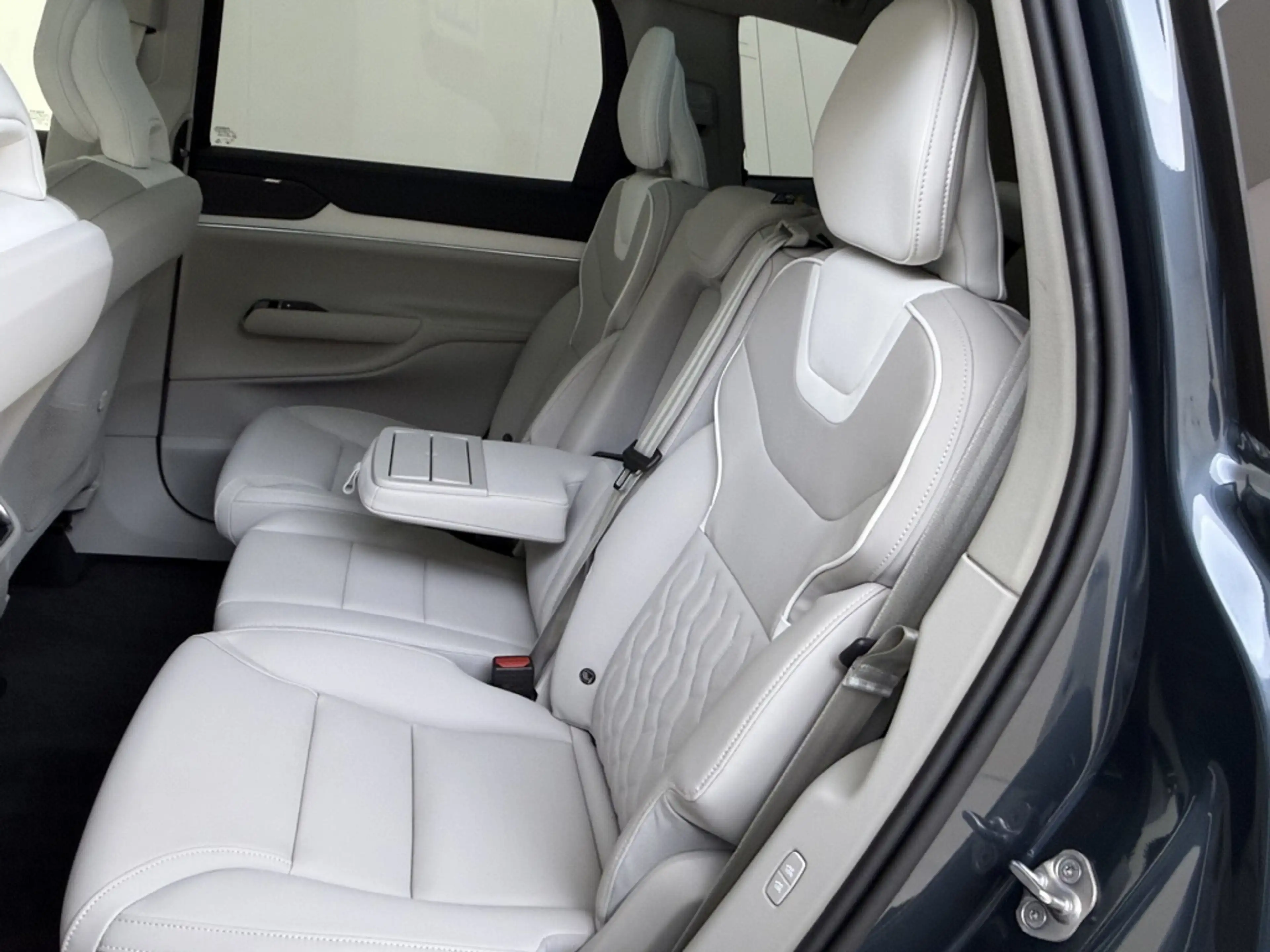 Volvo EX90 Twin Motor Ultra 111 kWh | Actieve luchtvering | 3 — photo 8