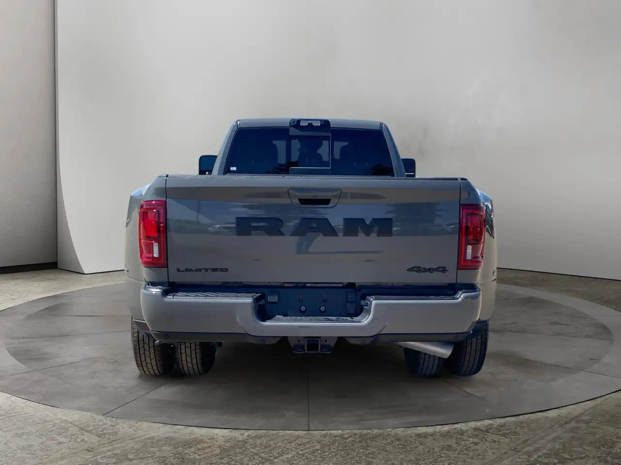 RAM 3500 снимка RAM 3500