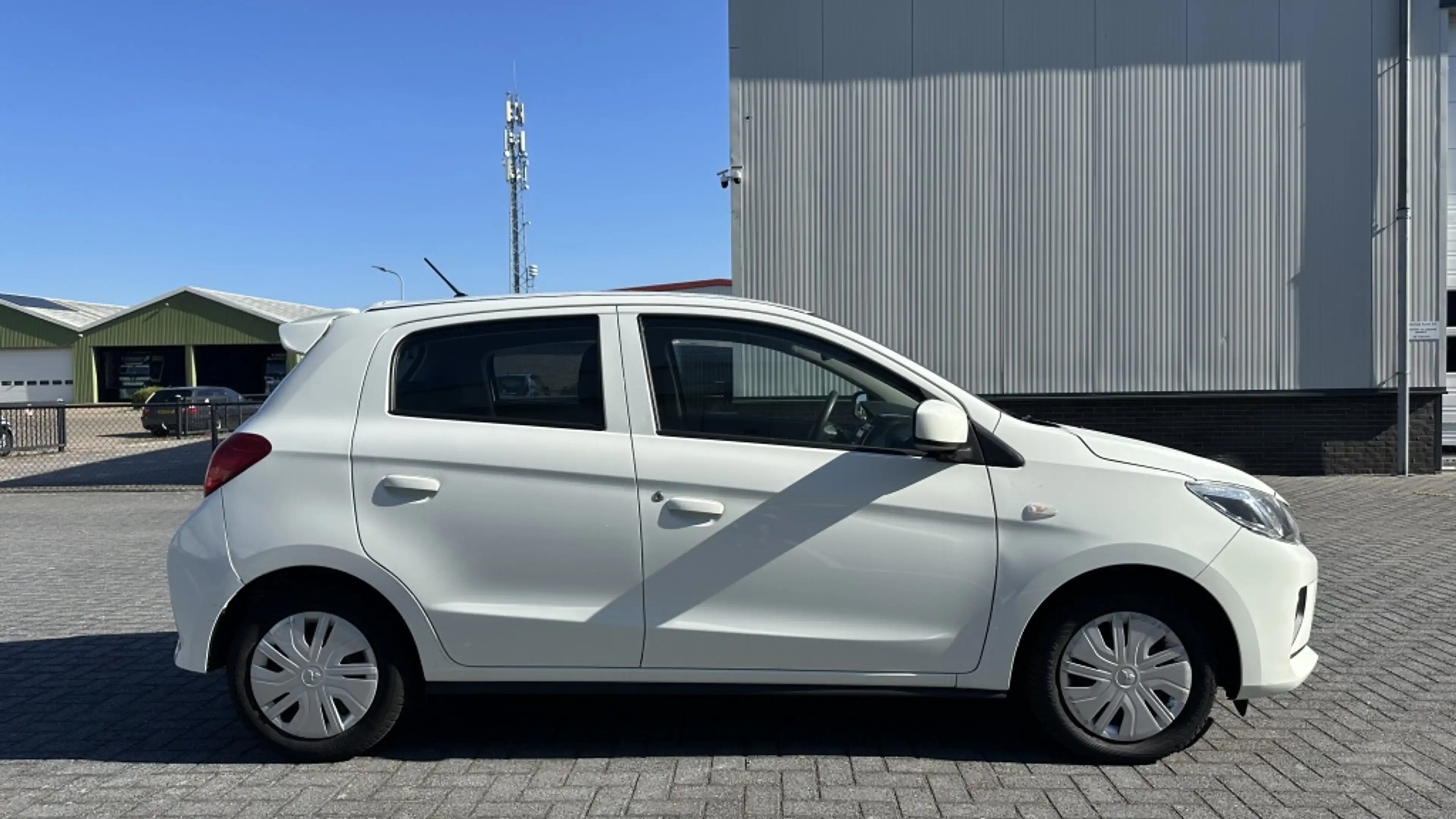 Mitsubishi Space Star Basis — photo 4
